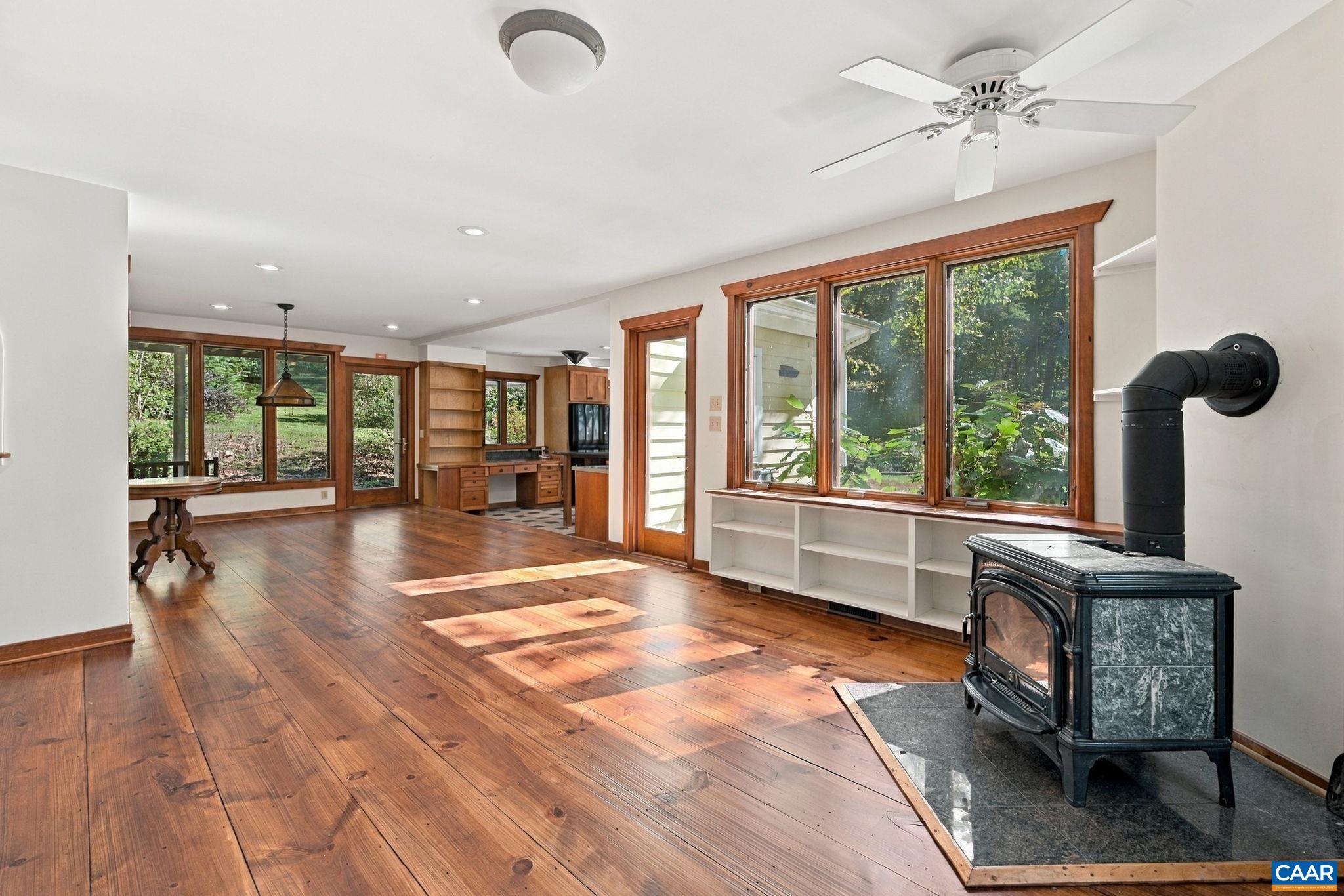 1956 LOCUST HOLLOW RD