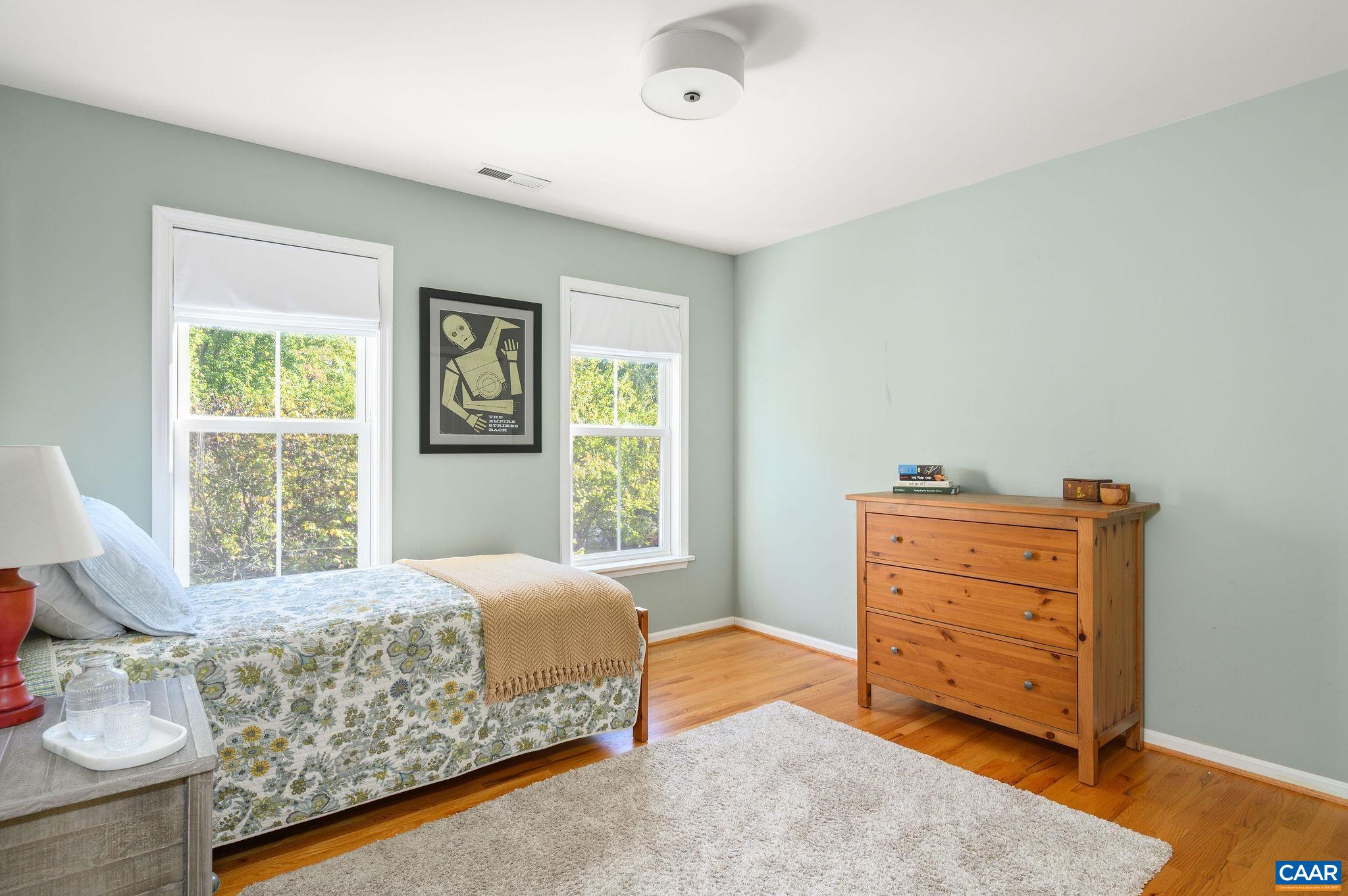 111 AMHERST COMMONS