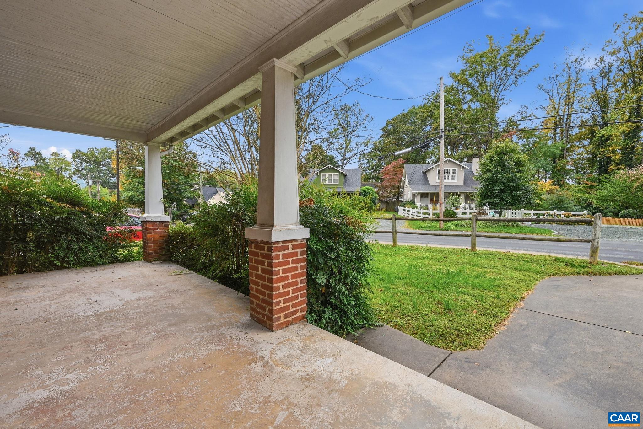 2706 JEFFERSON PARK AVE