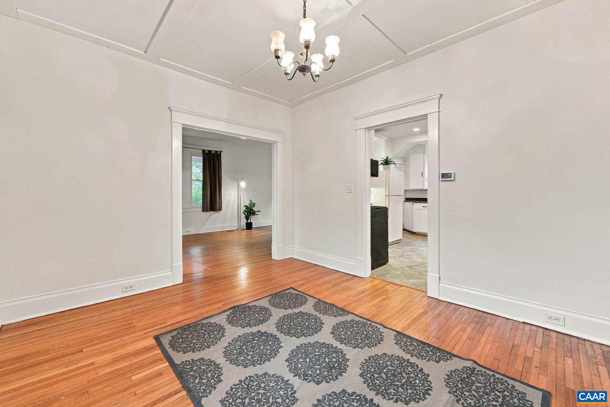 2706 JEFFERSON PARK AVE