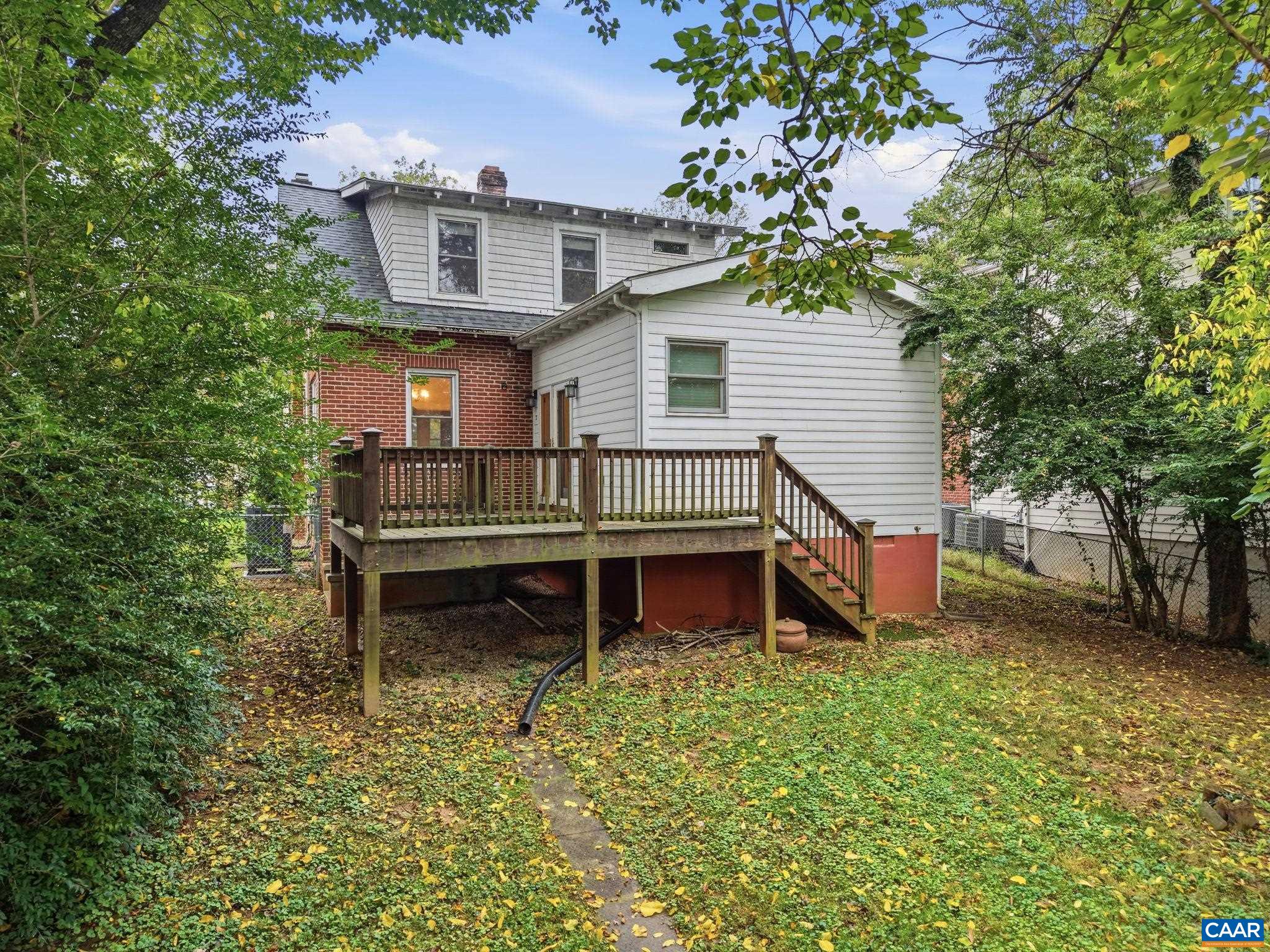 2706 JEFFERSON PARK AVE