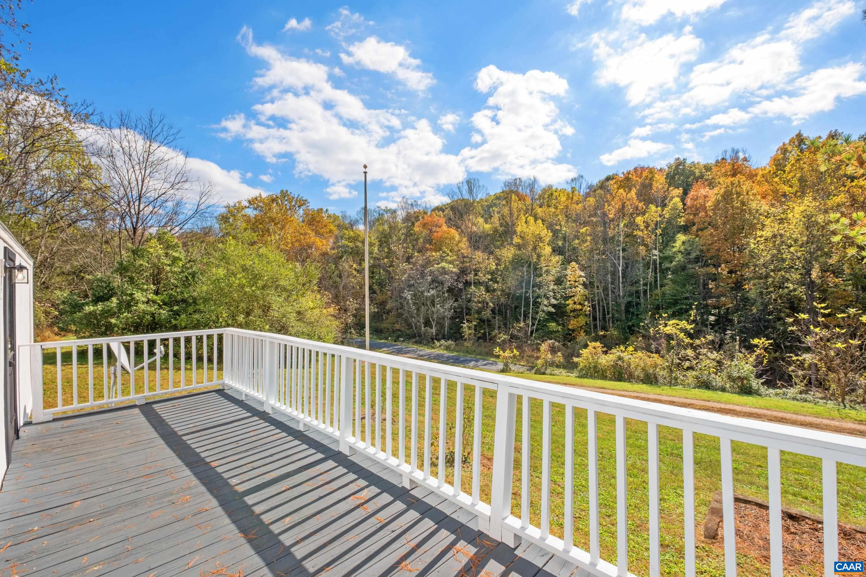 394 COLLEEN RD