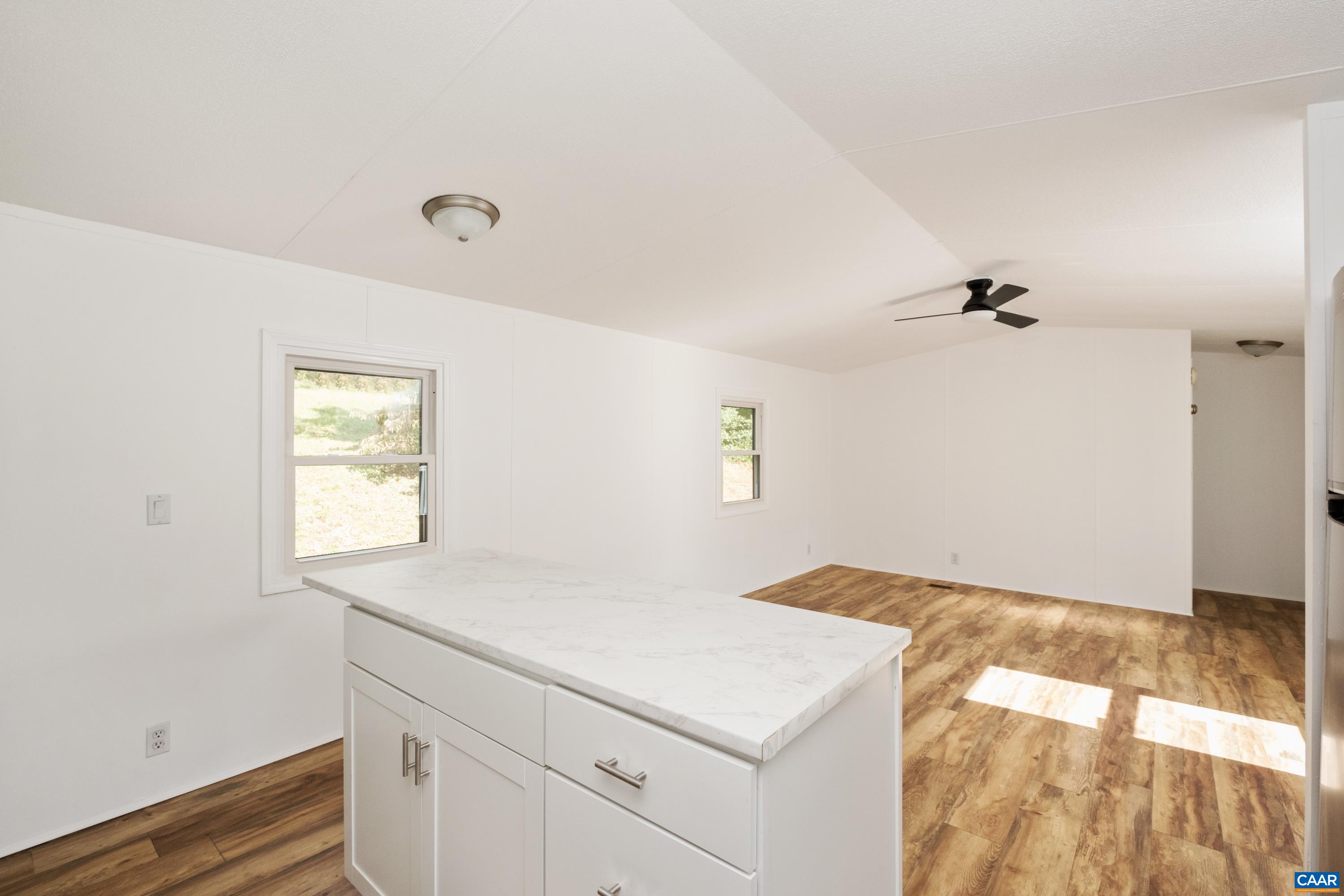 394 COLLEEN RD