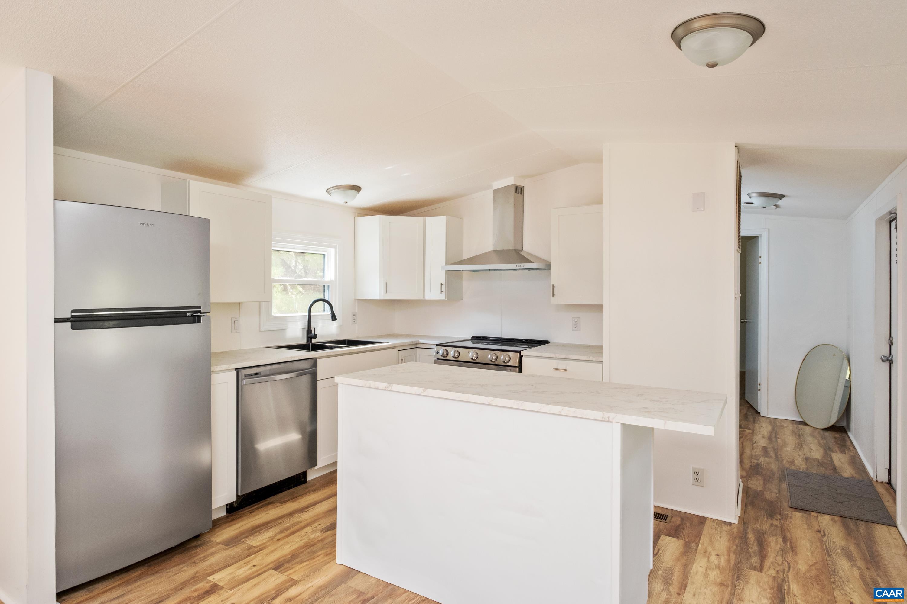 394 COLLEEN RD
