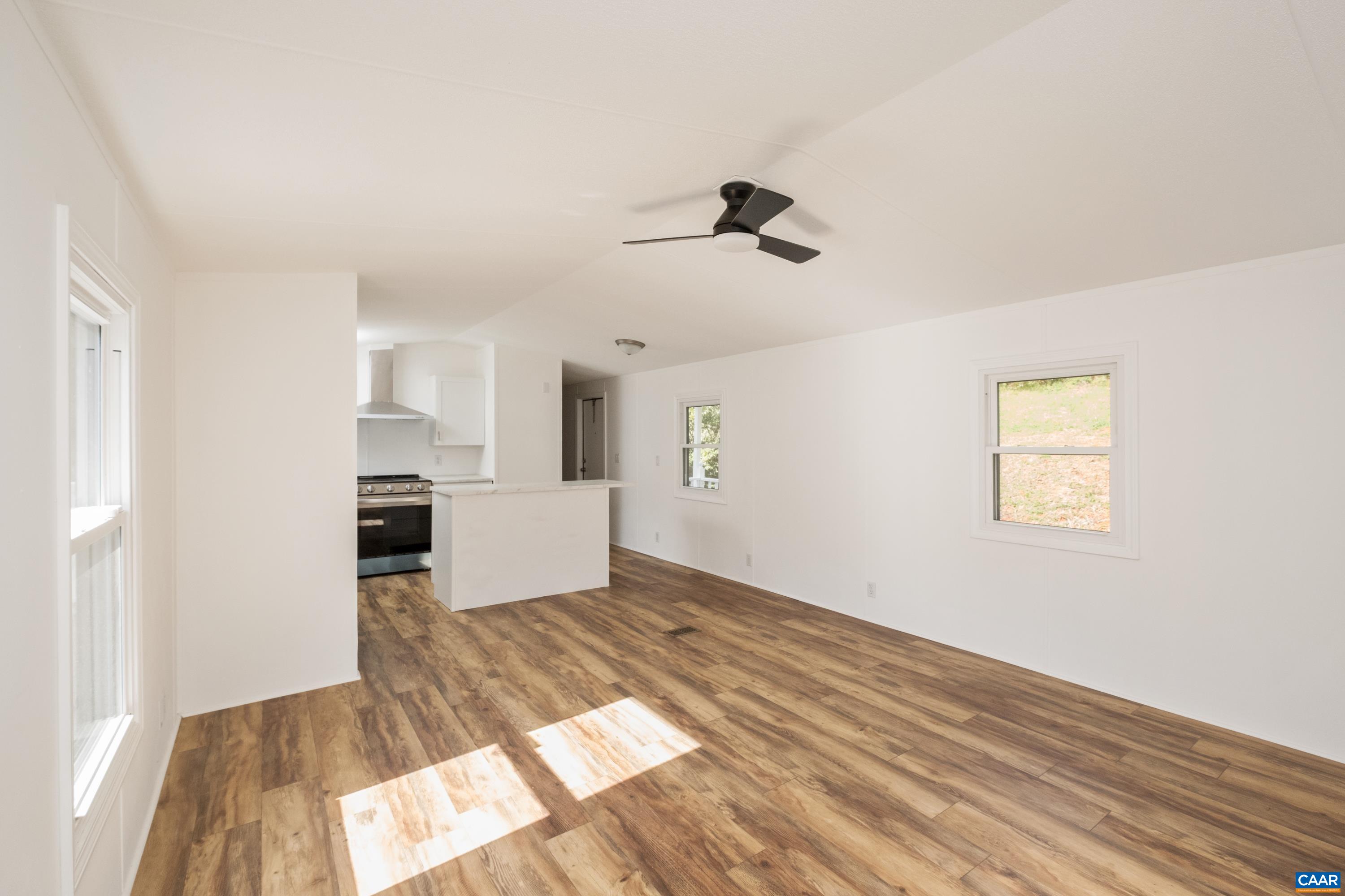 394 COLLEEN RD