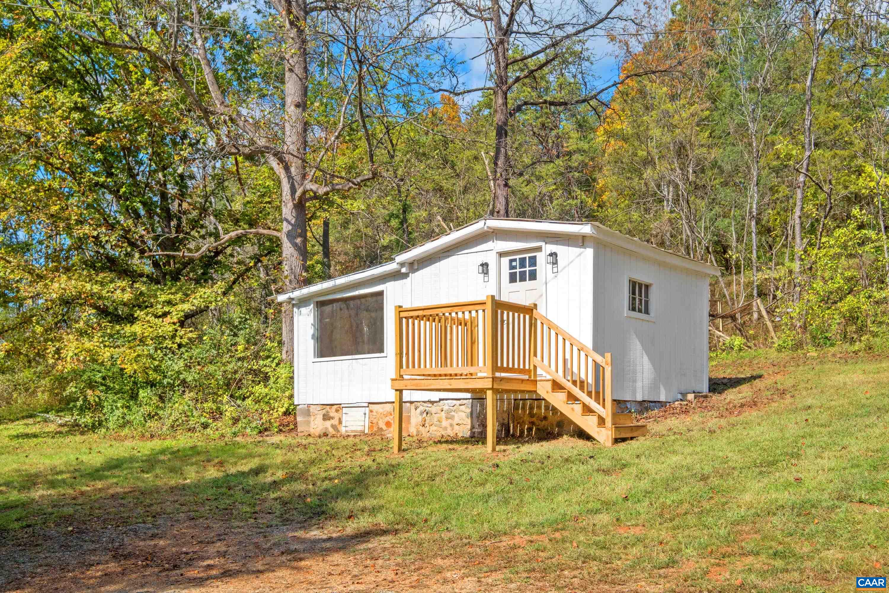394 COLLEEN RD