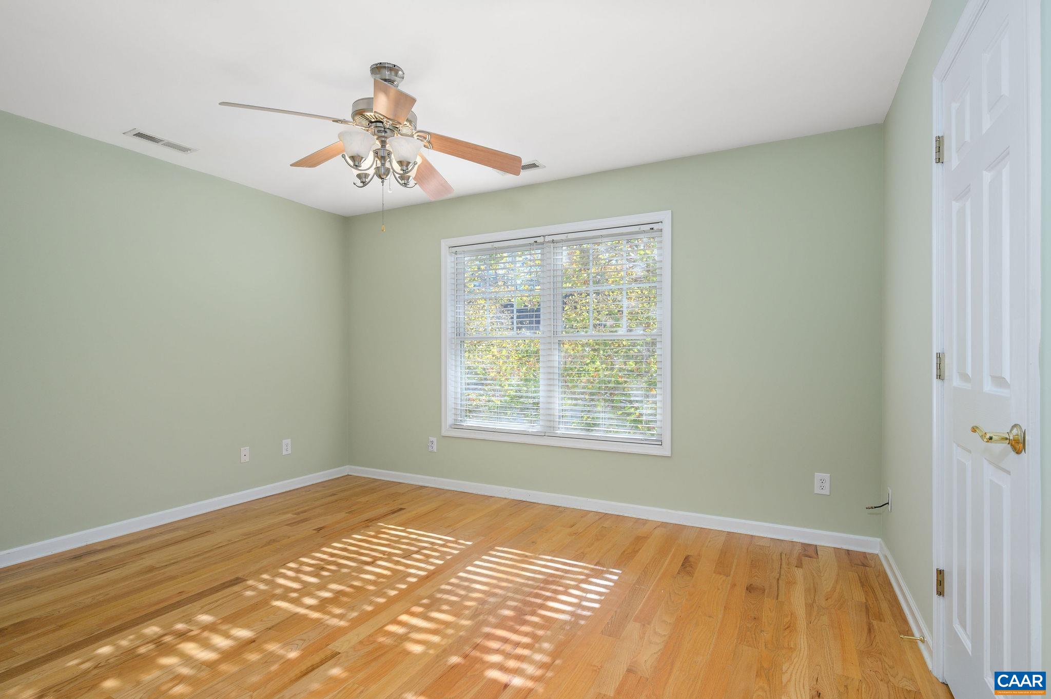 121 OLD FIFTH CIR