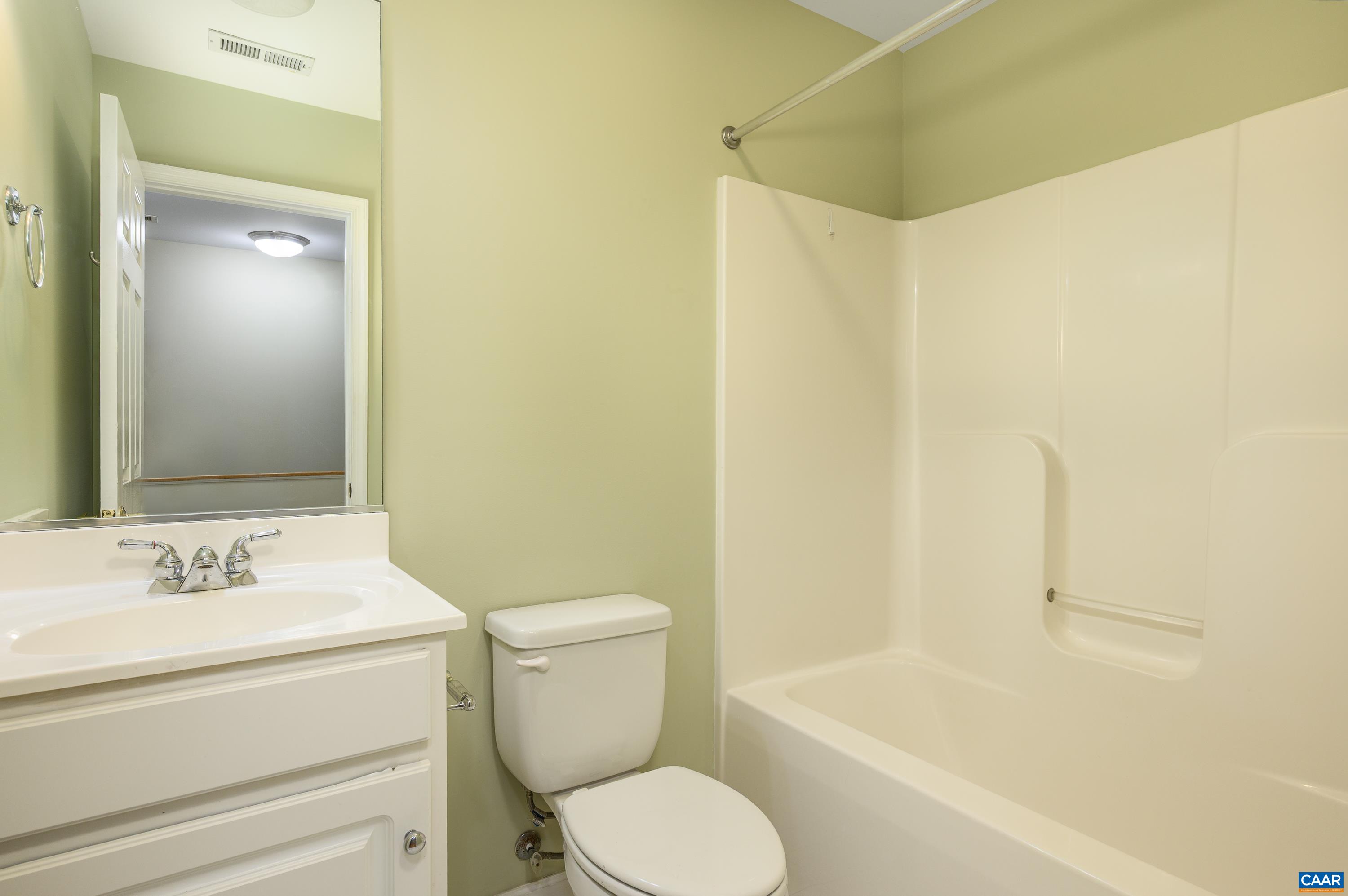 121 OLD FIFTH CIR