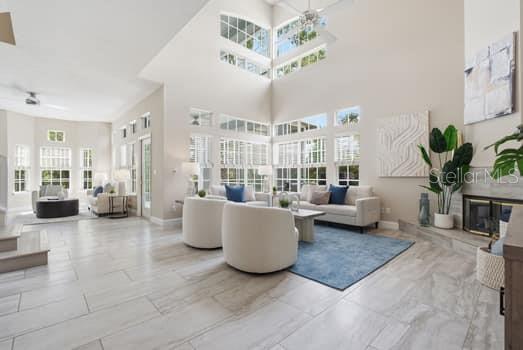 4415 AVENUE CANNES