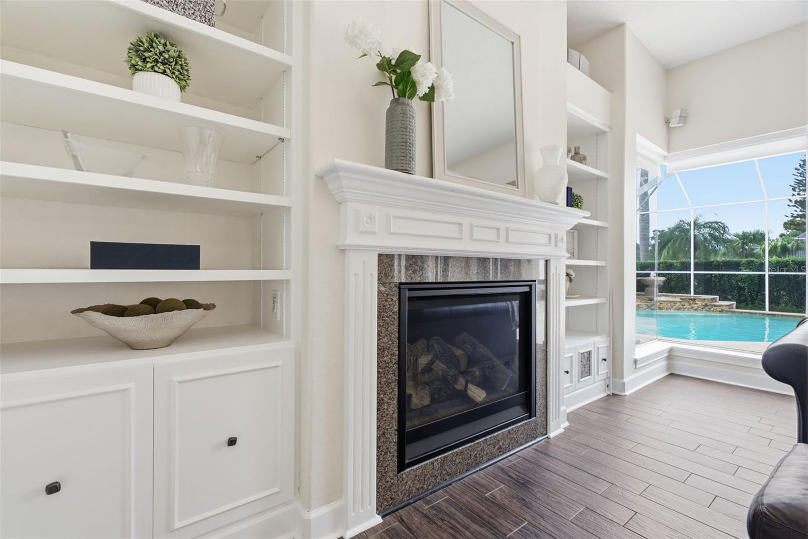 18655 AVENUE CAPRI