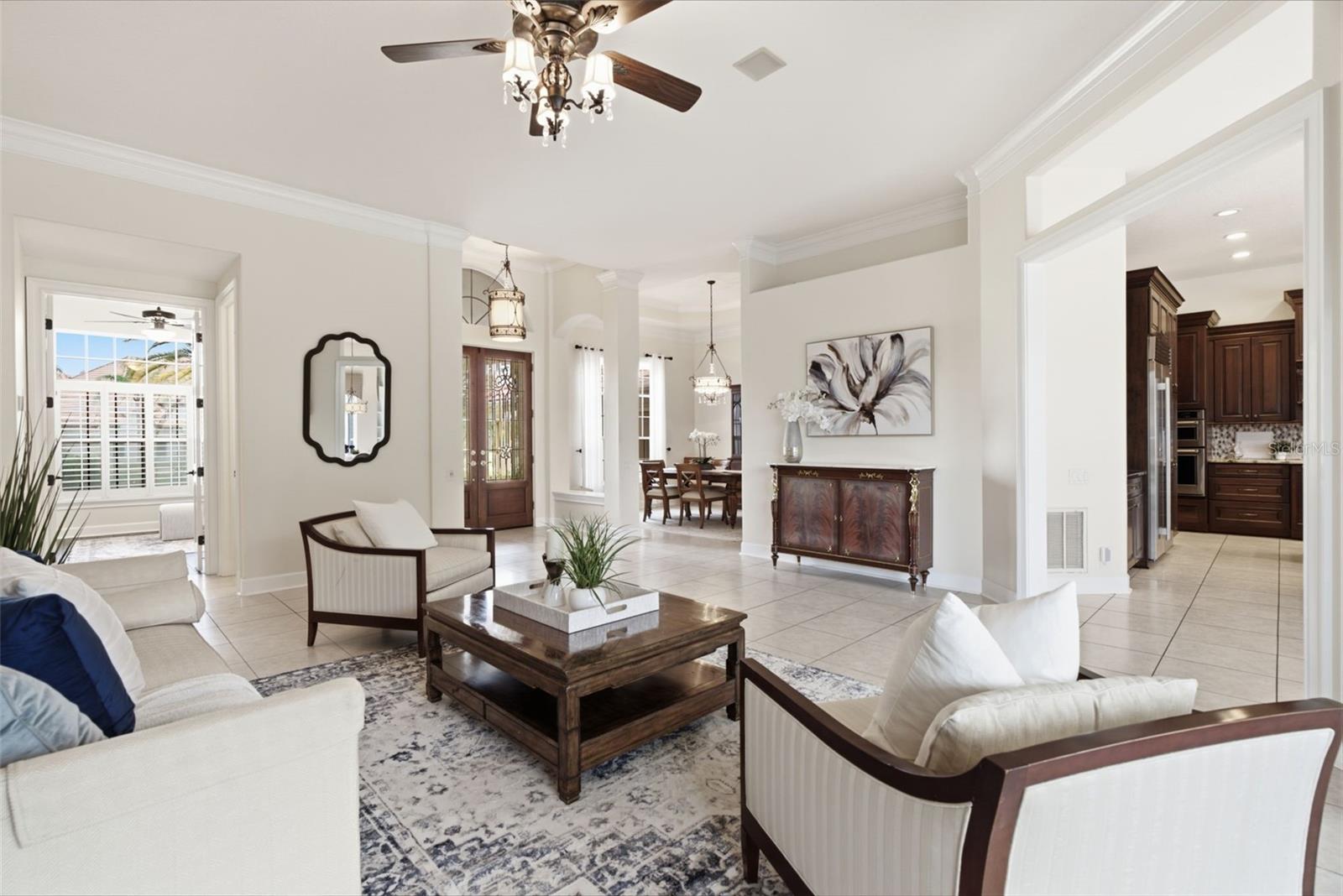 18655 AVENUE CAPRI