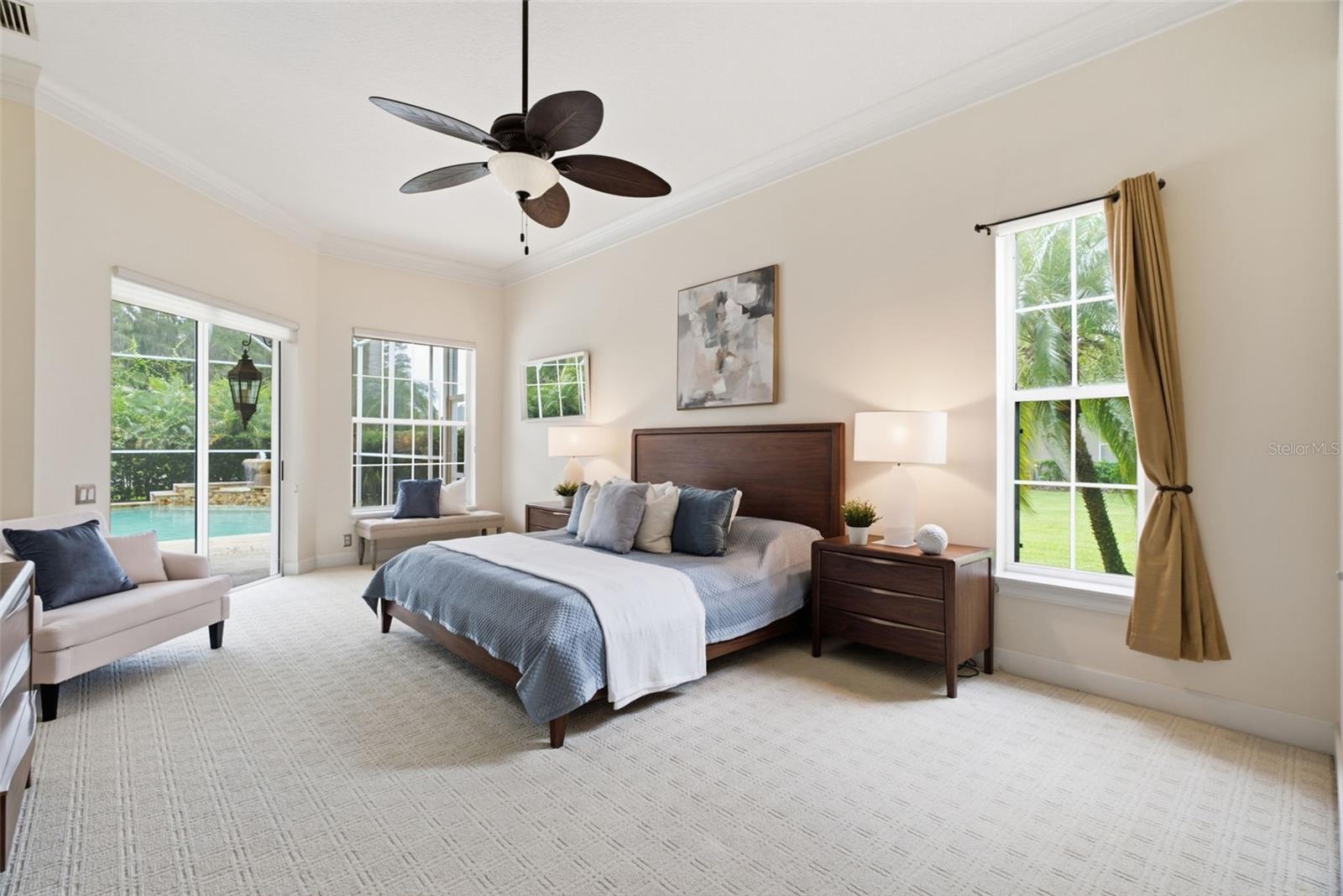 18655 AVENUE CAPRI