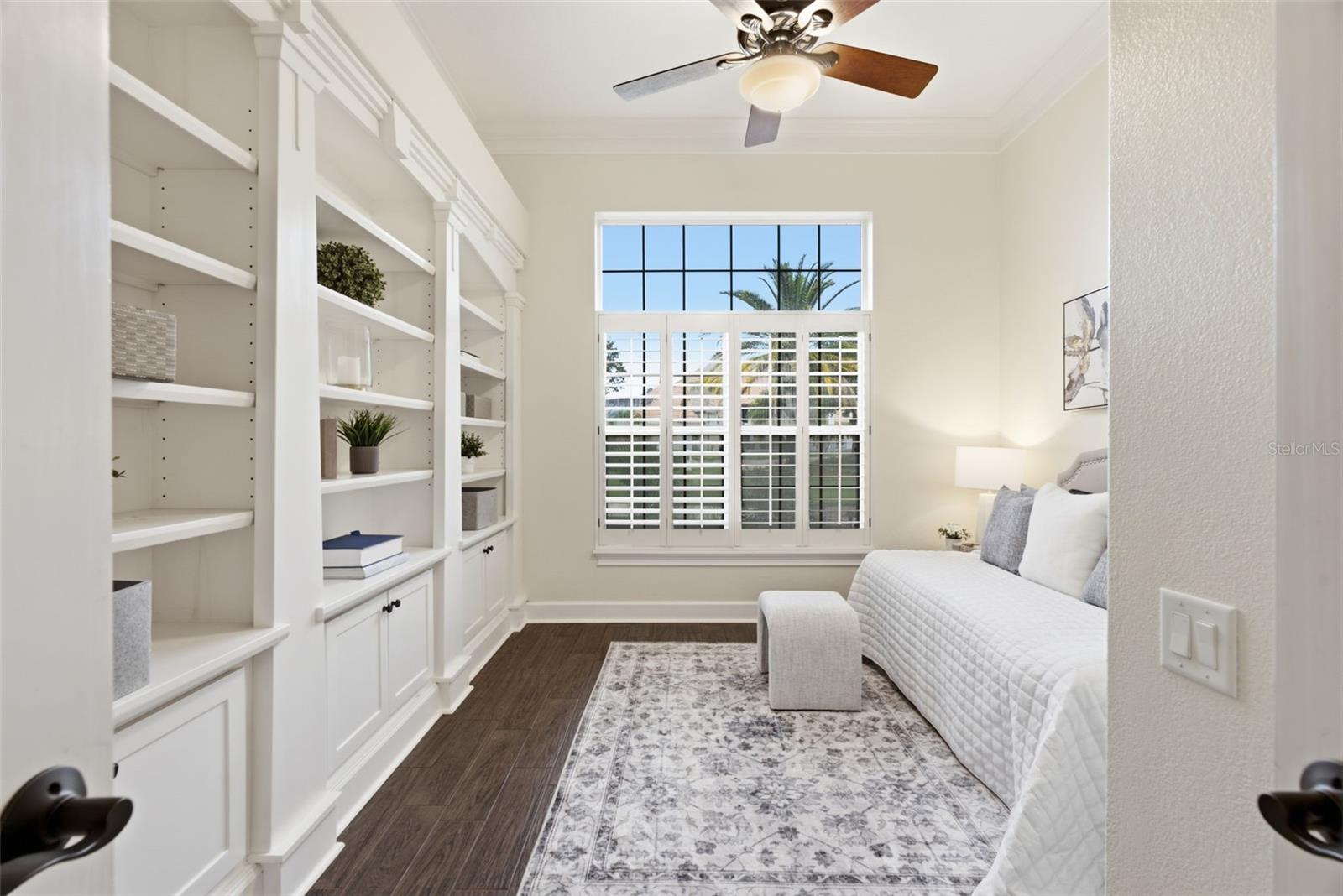 18655 AVENUE CAPRI