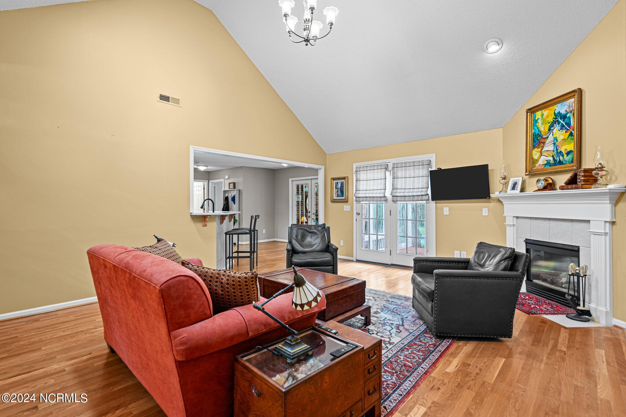 638 Sea Castle Court