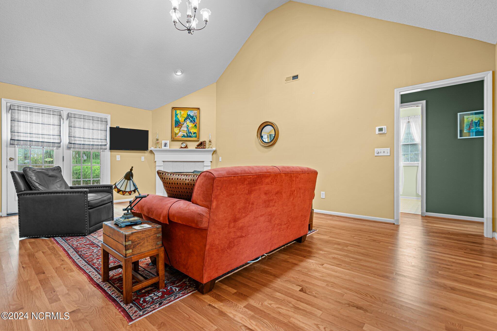 638 Sea Castle Court