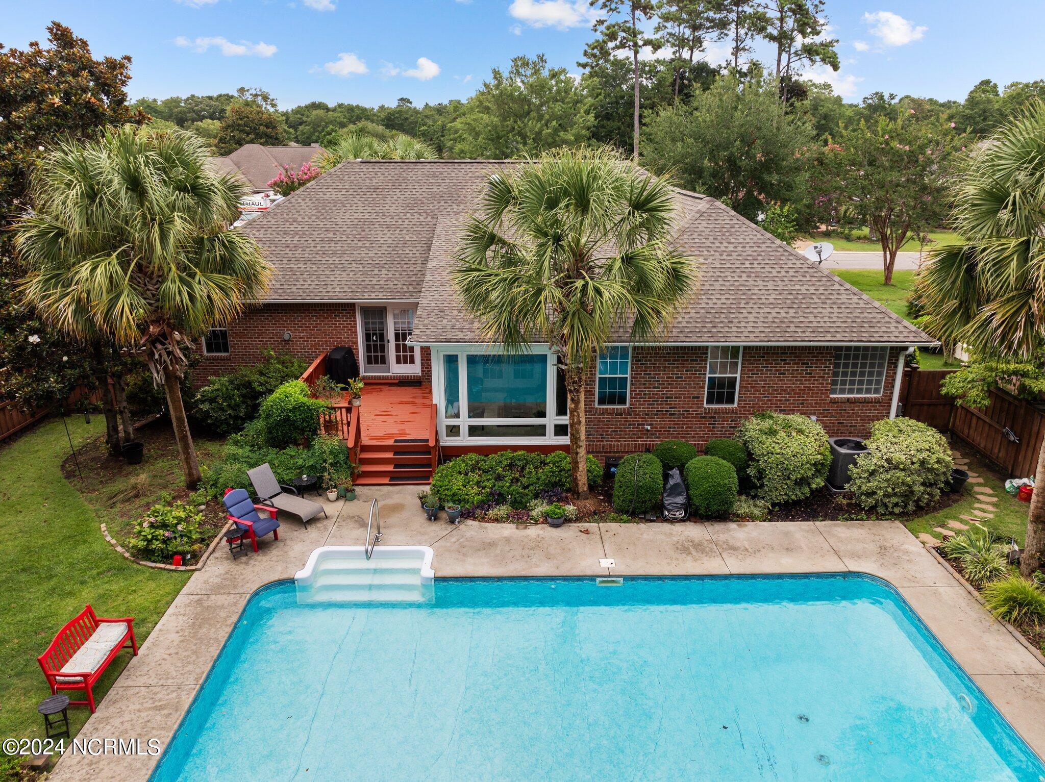 638 Sea Castle Court