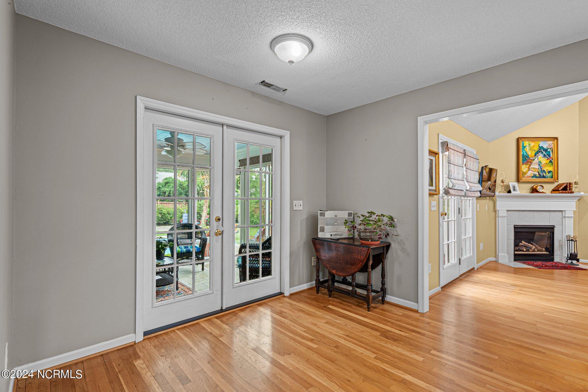 638 Sea Castle Court