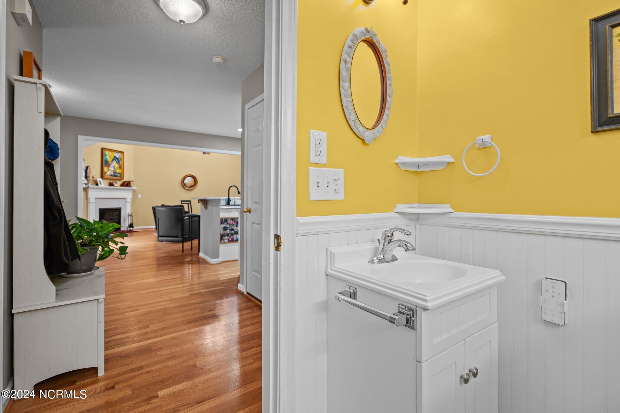 638 Sea Castle Court