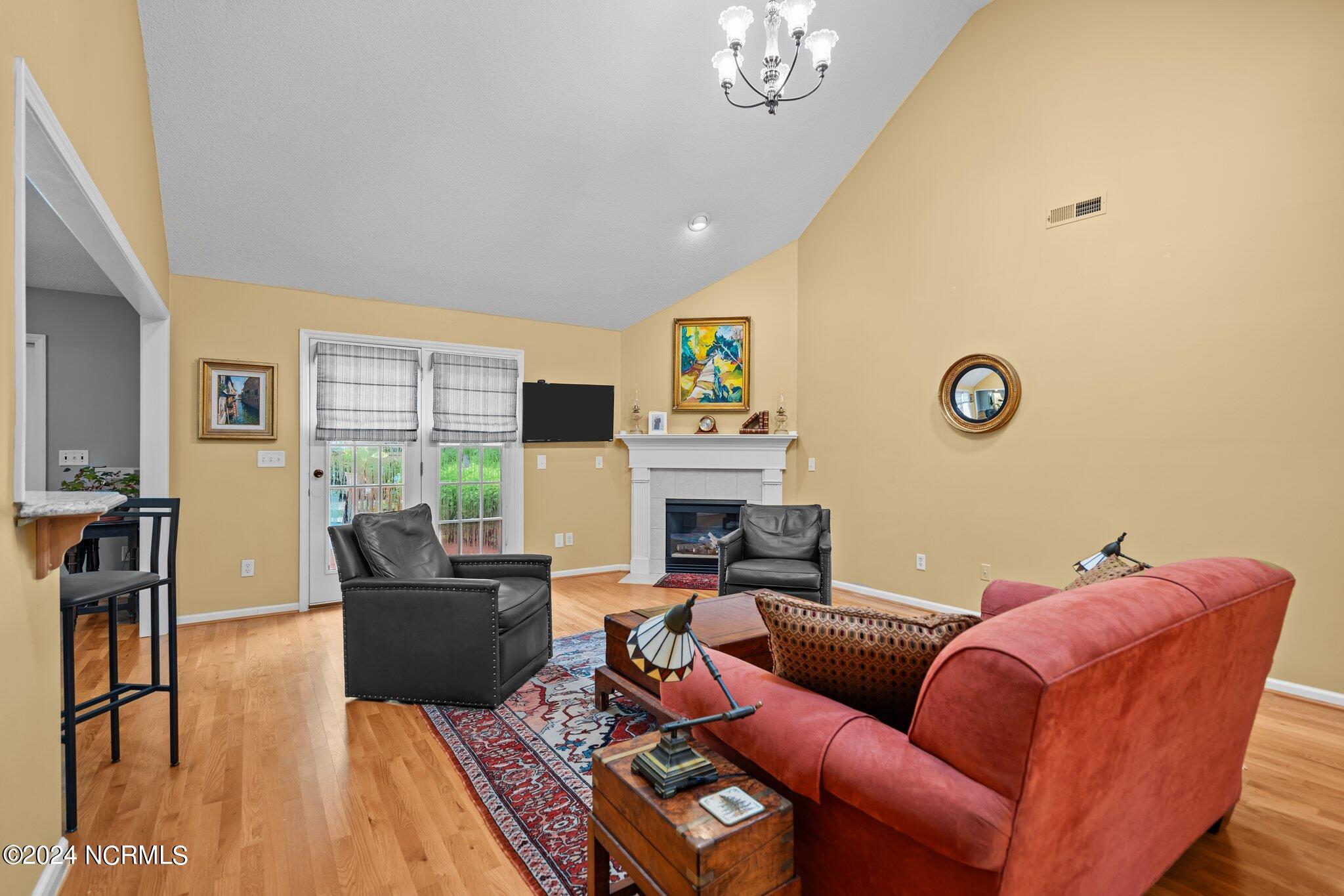 638 Sea Castle Court