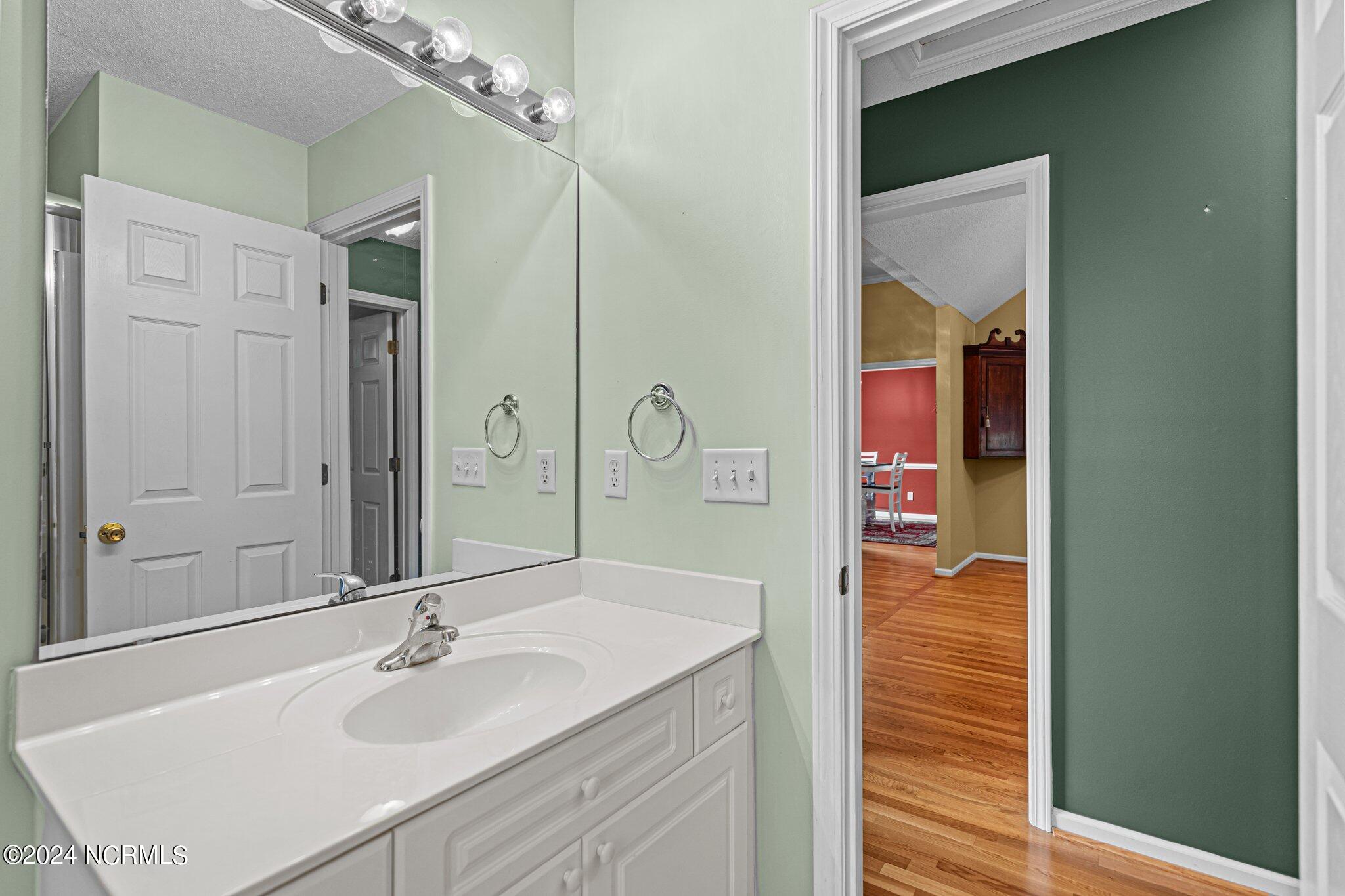 638 Sea Castle Court