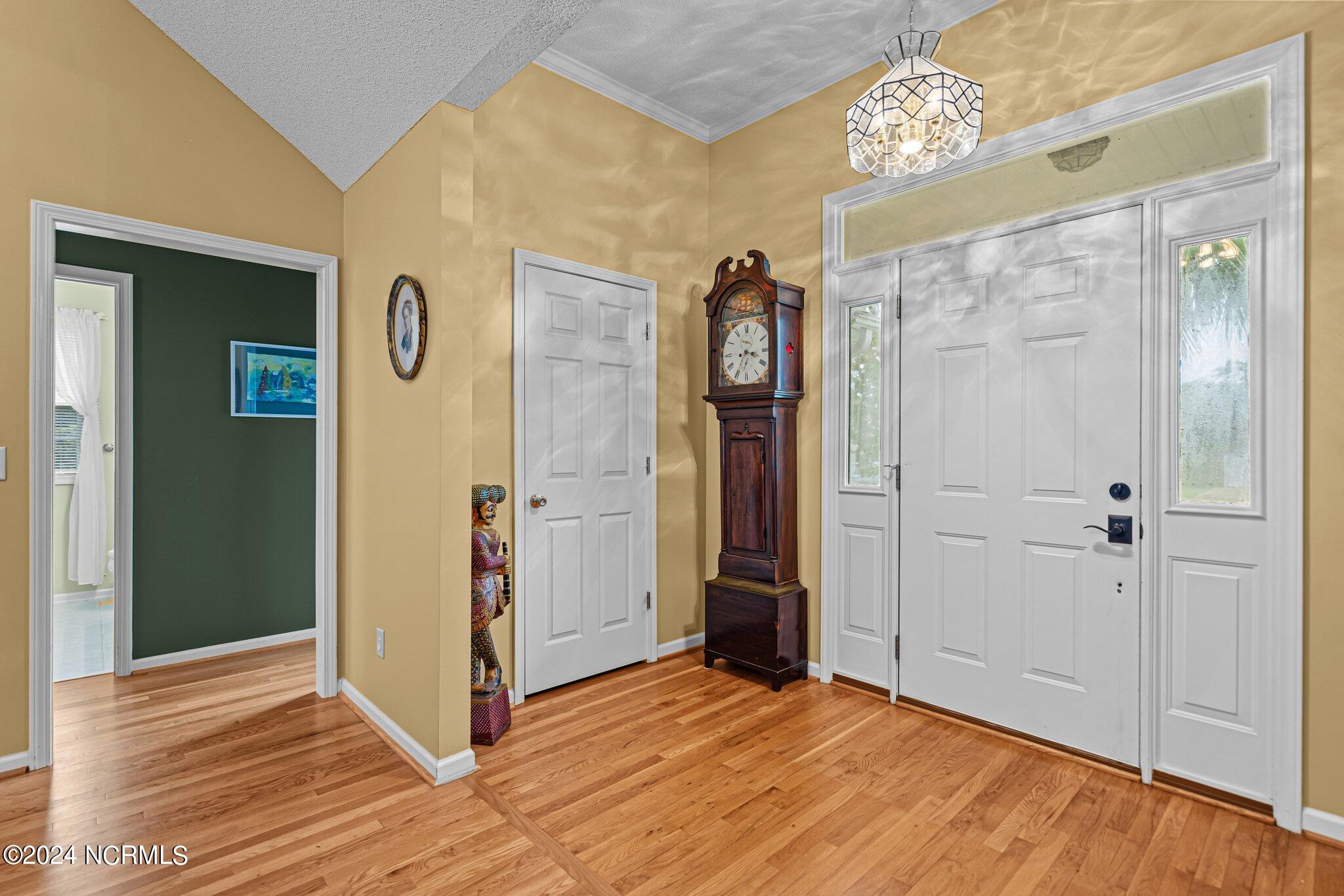 638 Sea Castle Court