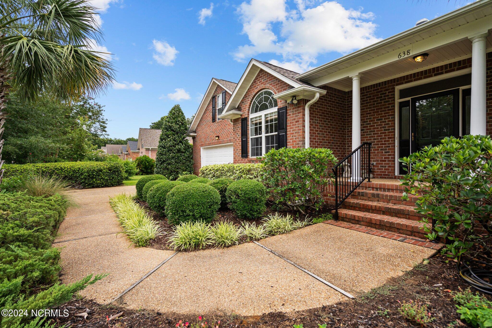 638 Sea Castle Court