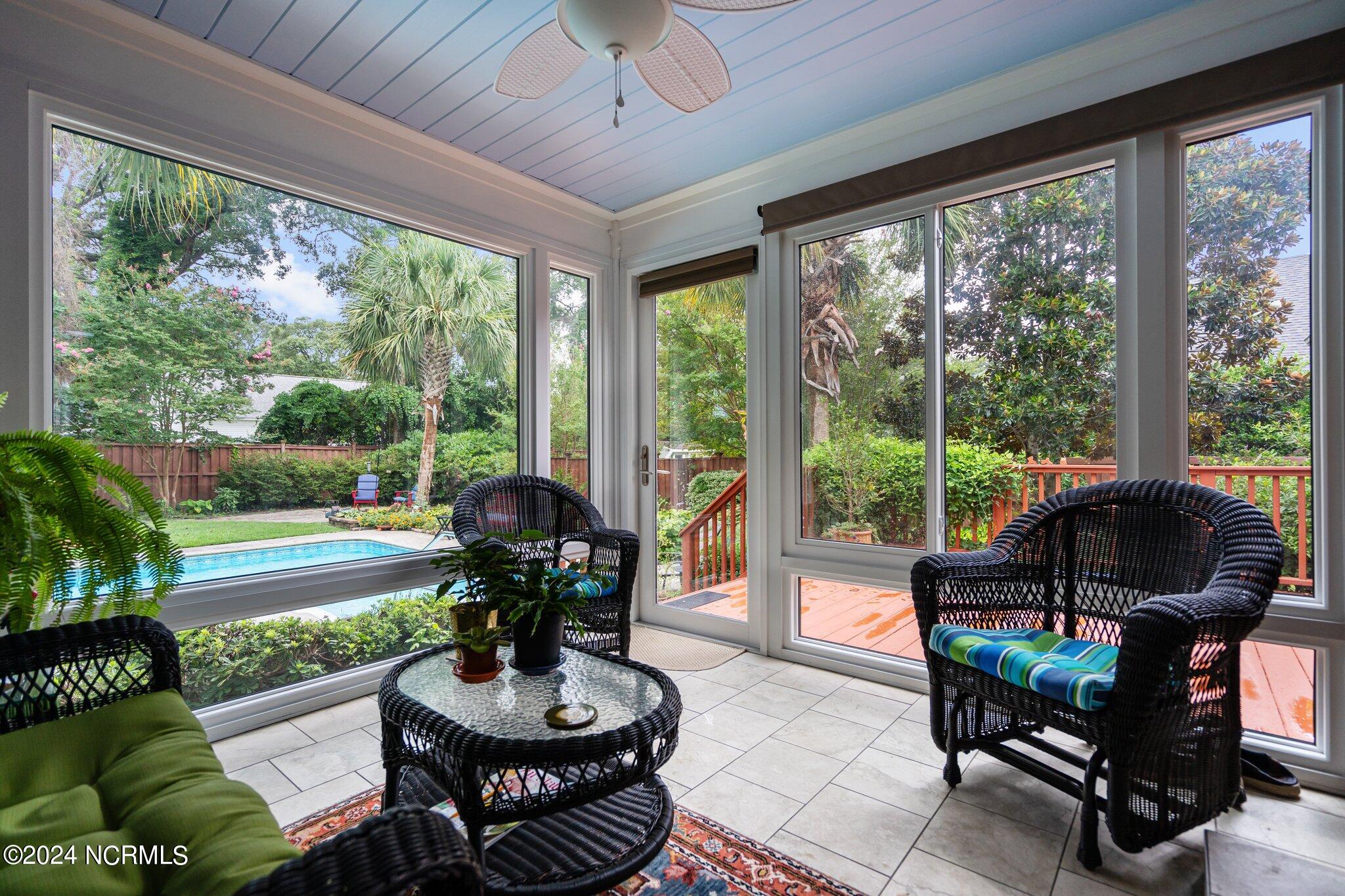 638 Sea Castle Court