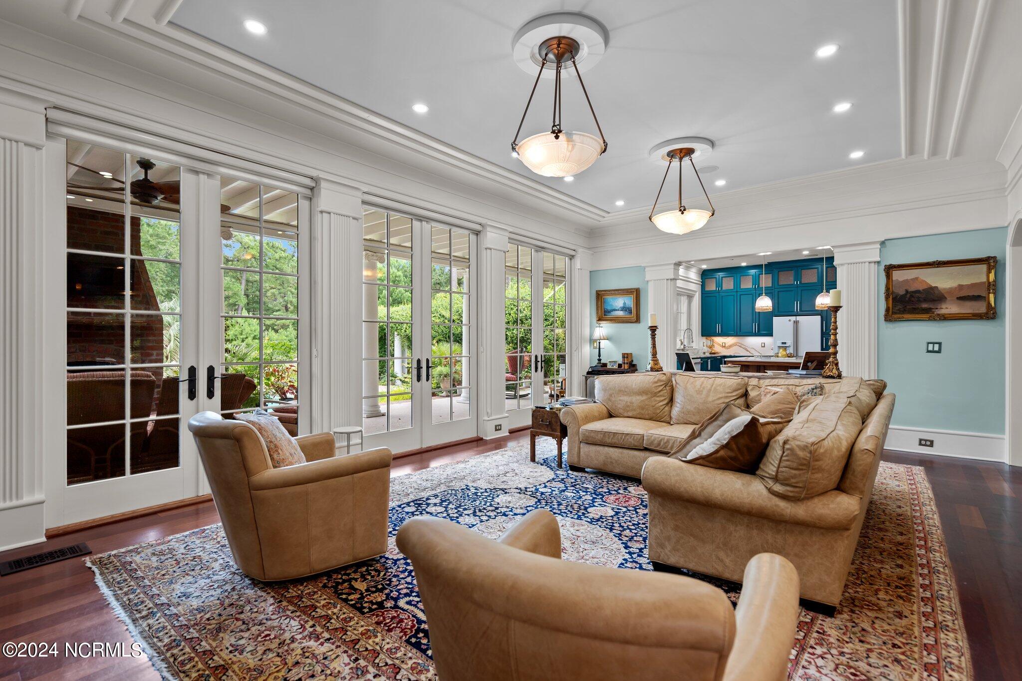 6417 Quail Run Road