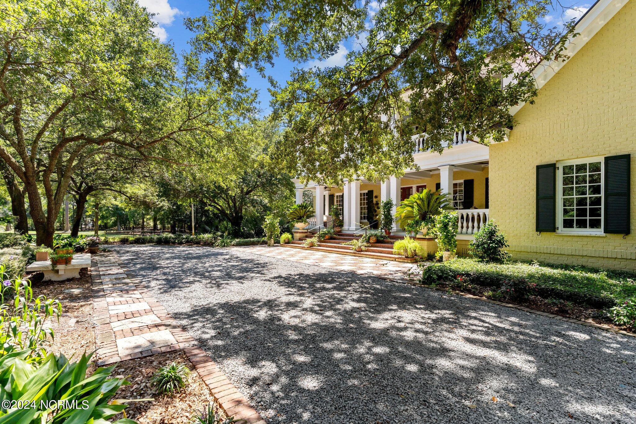 6417 Quail Run Road