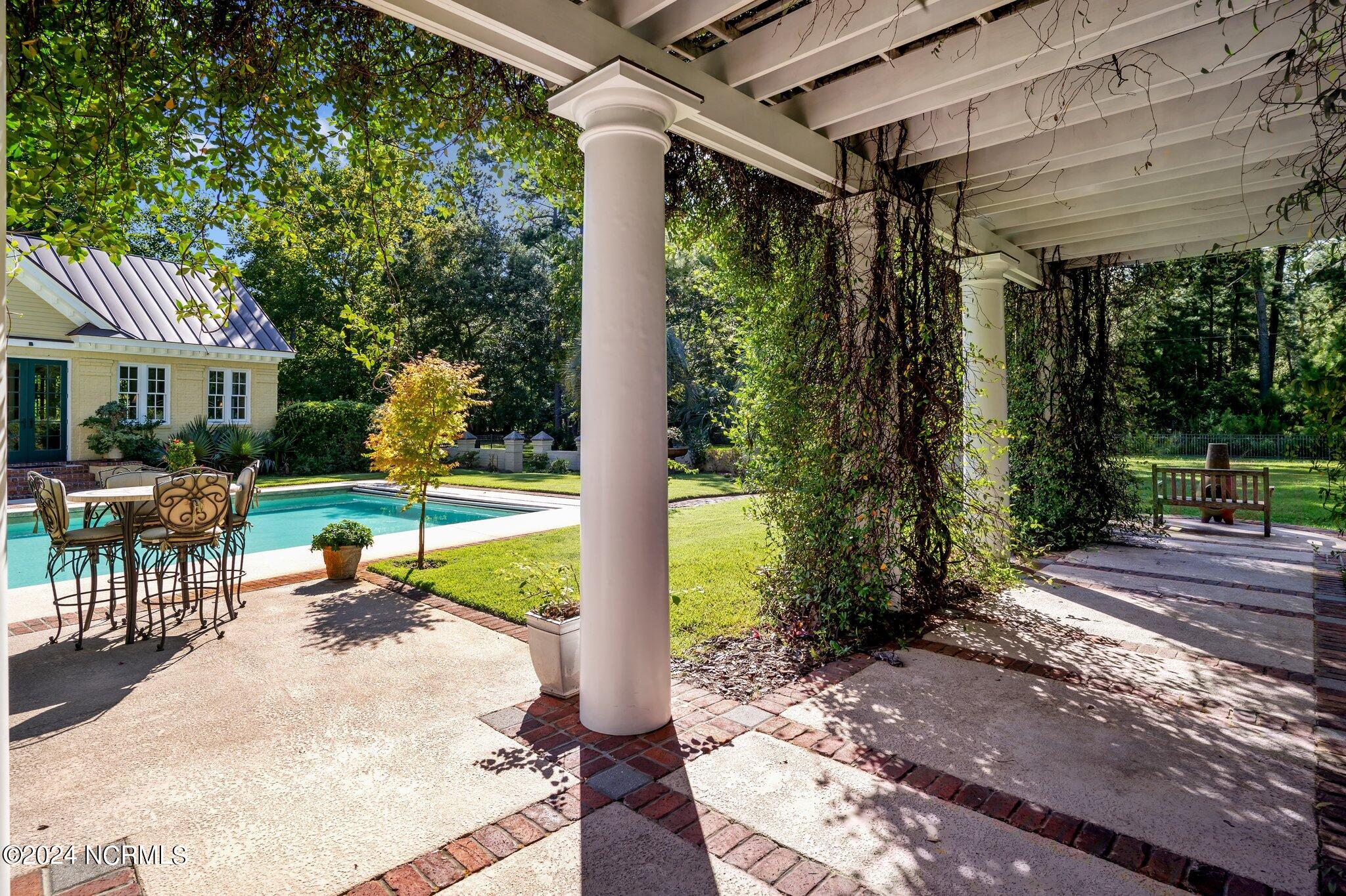 6417 Quail Run Road