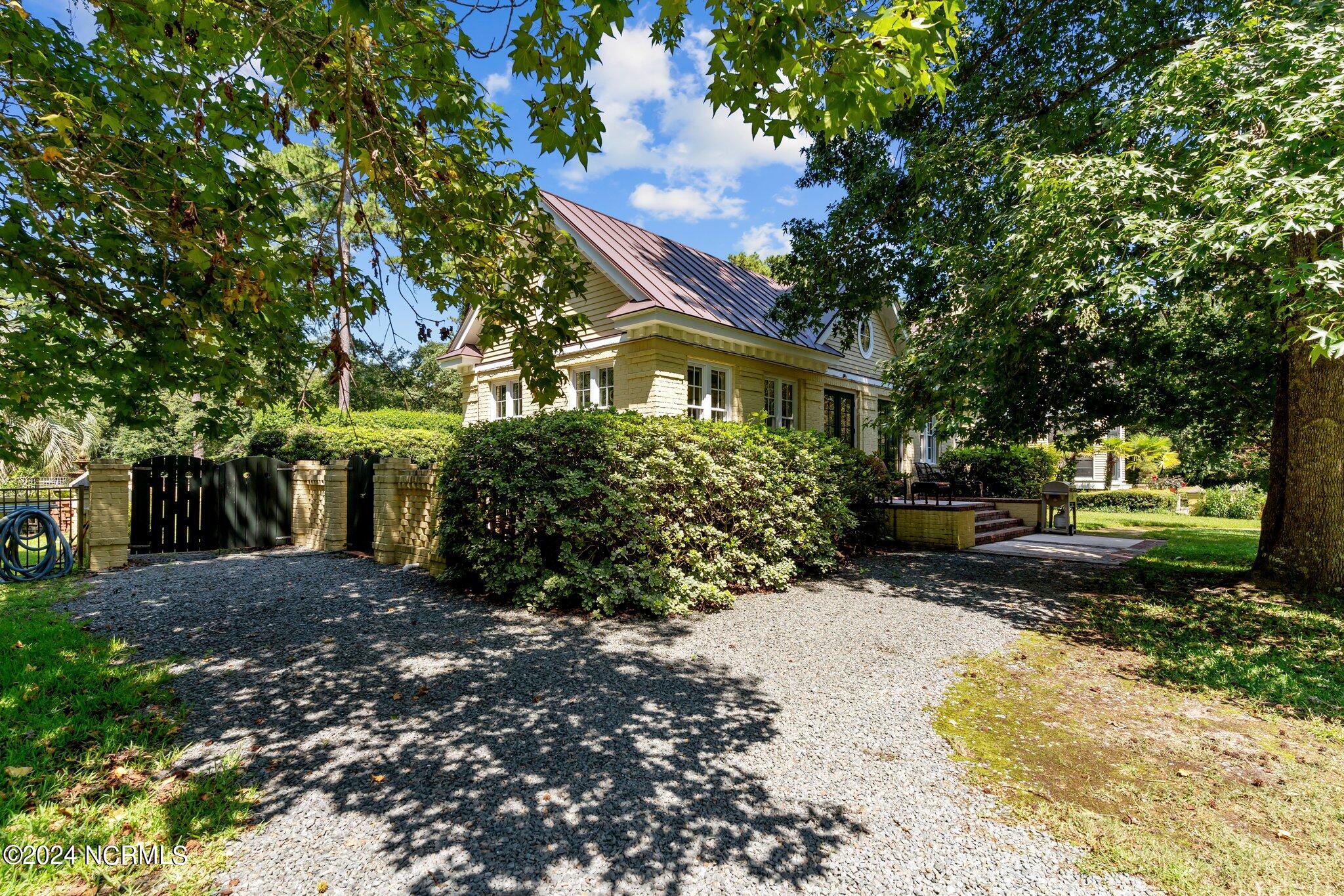 6417 Quail Run Road