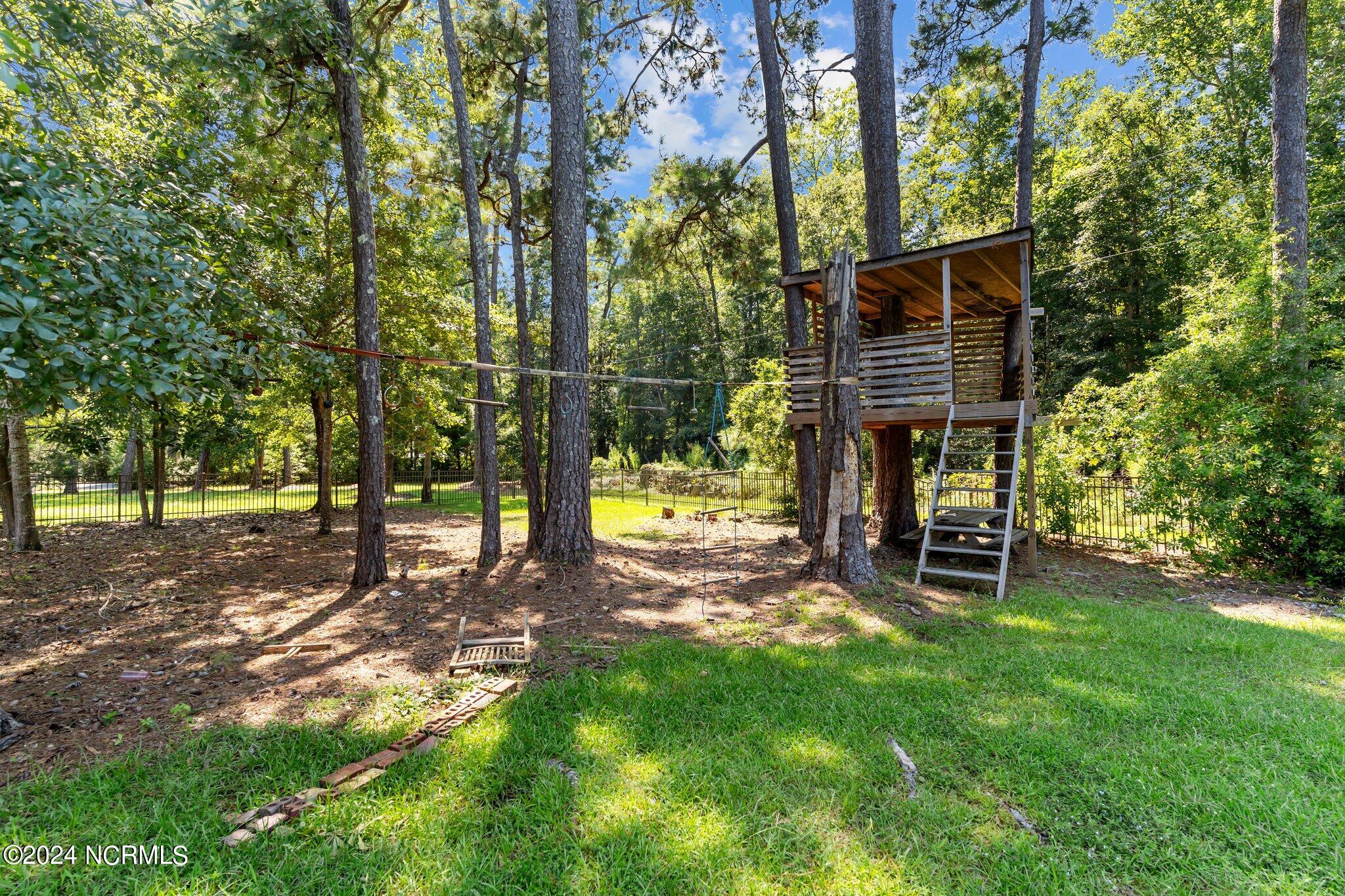 6417 Quail Run Road