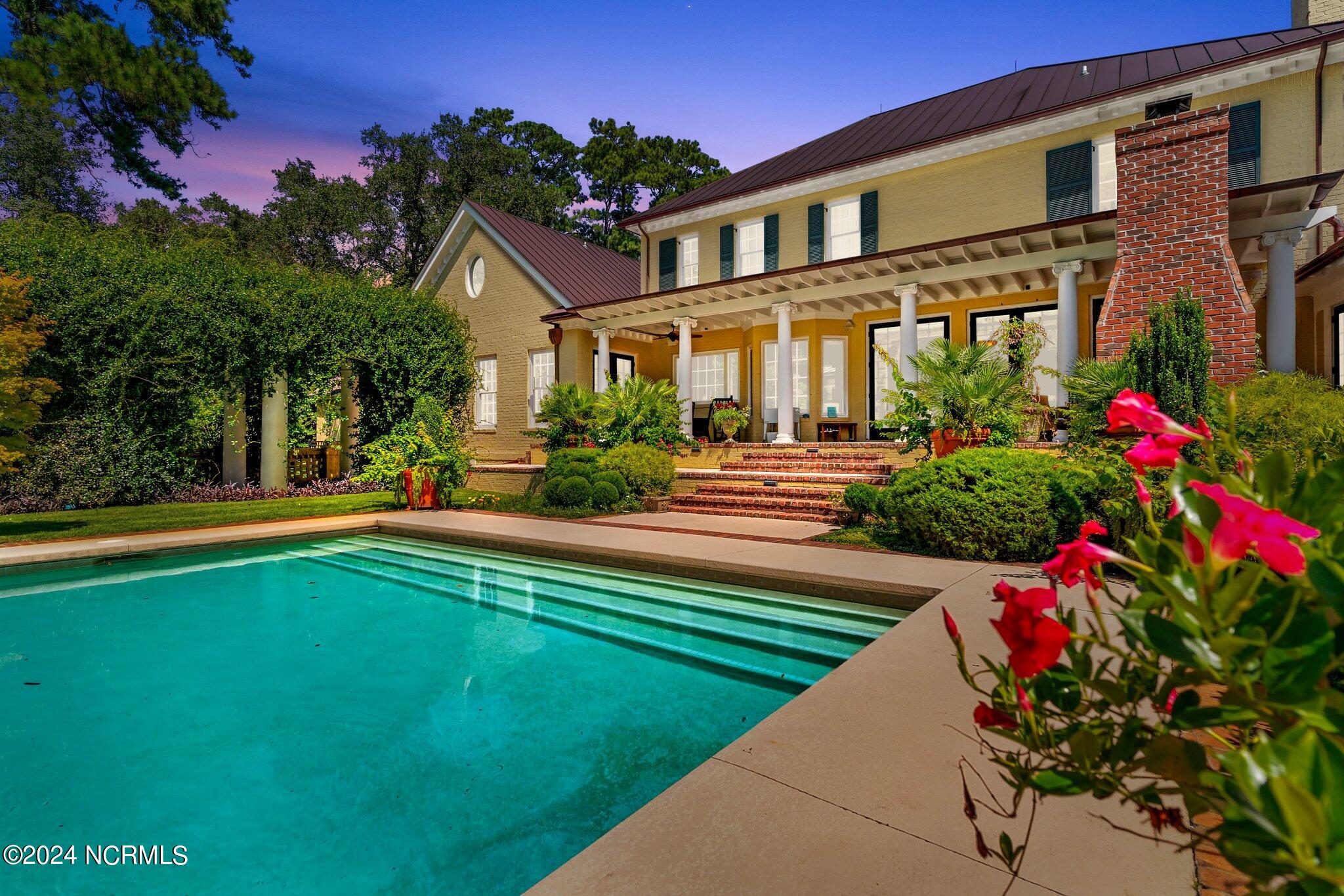 6417 Quail Run Road