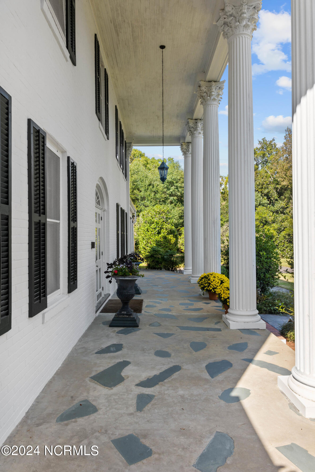 1110 Windsor Drive
