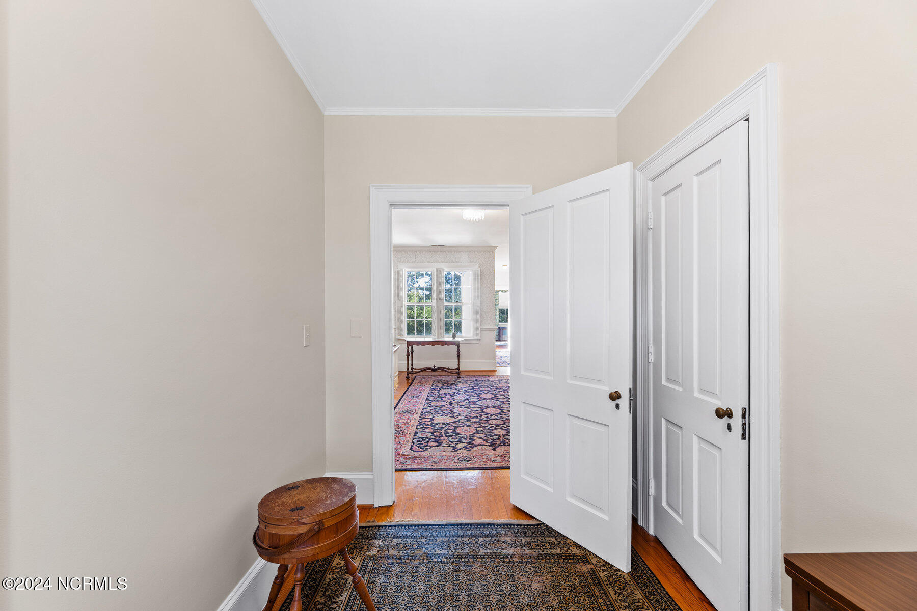 1110 Windsor Drive