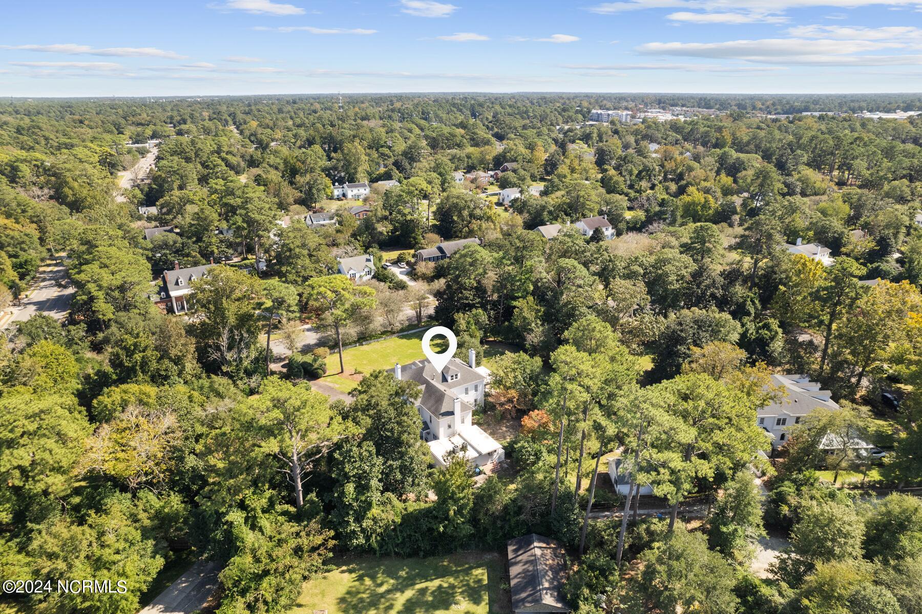 1110 Windsor Drive