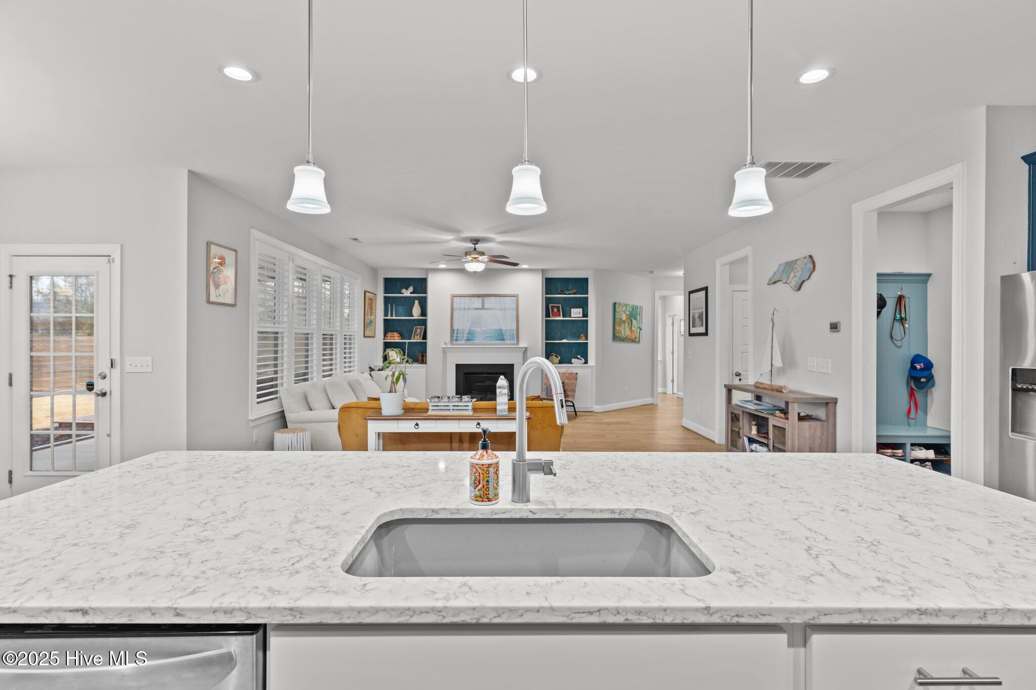 1240 Waterway Court