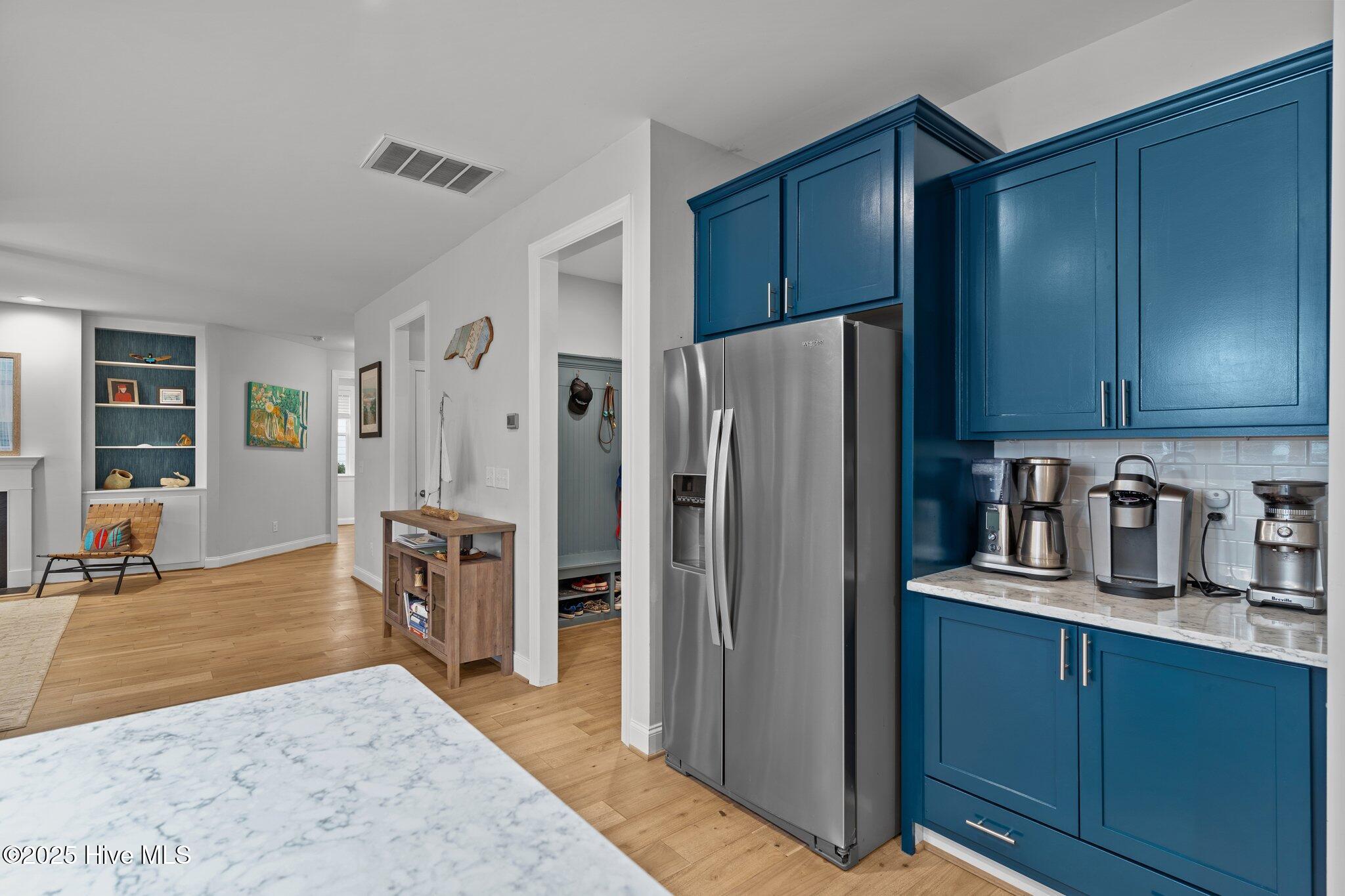 1240 Waterway Court