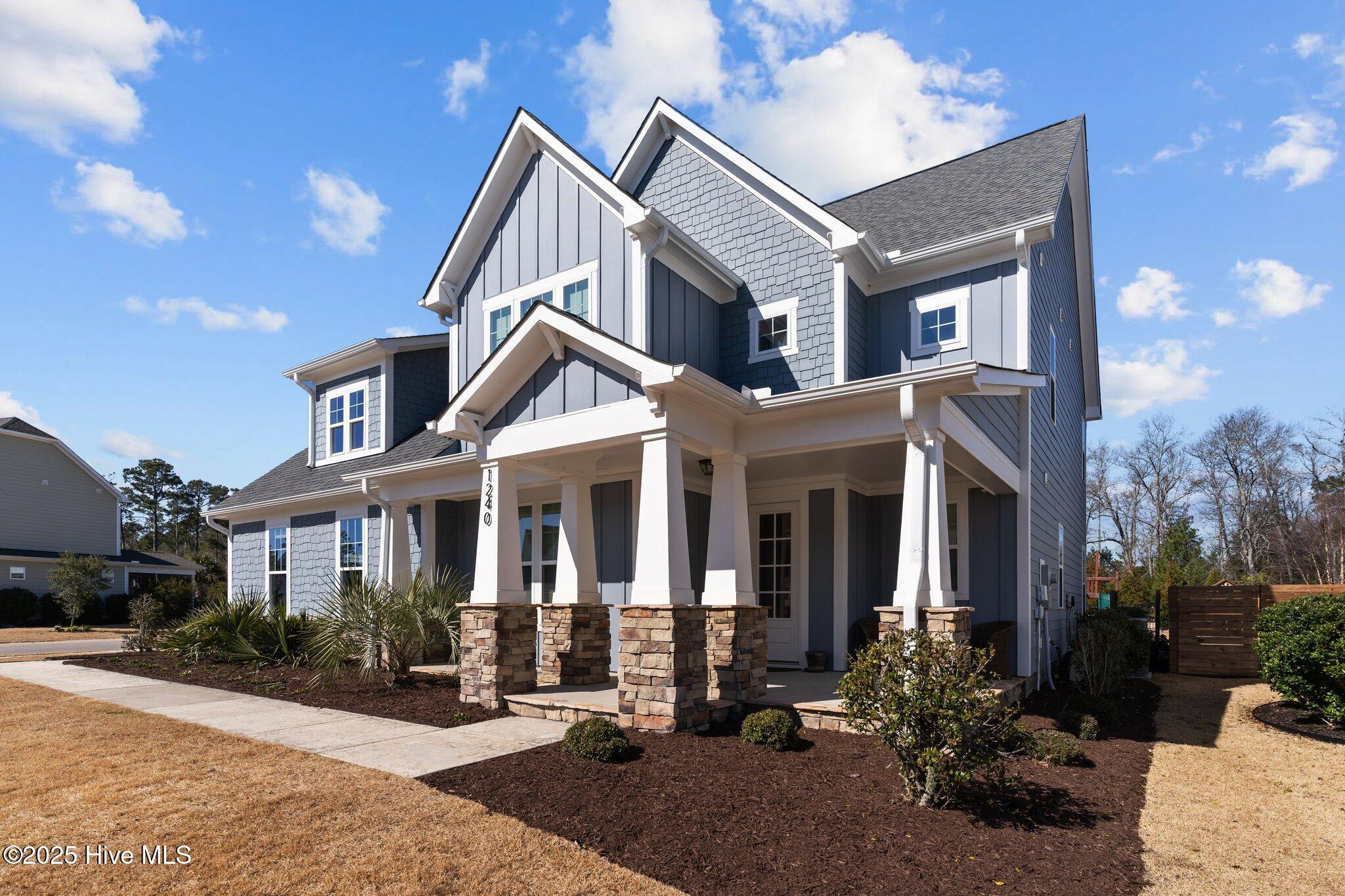 1240 Waterway Court