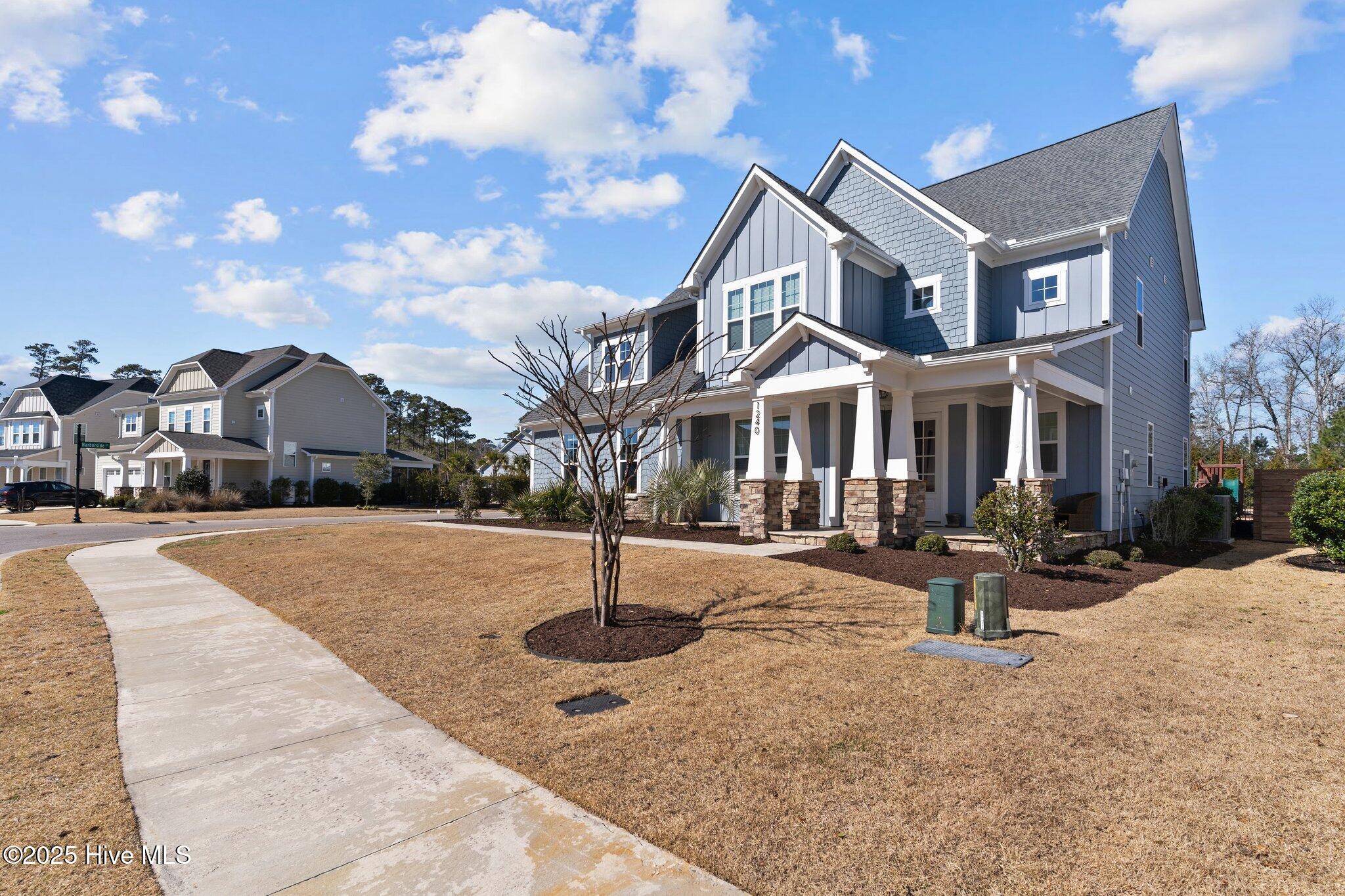 1240 Waterway Court