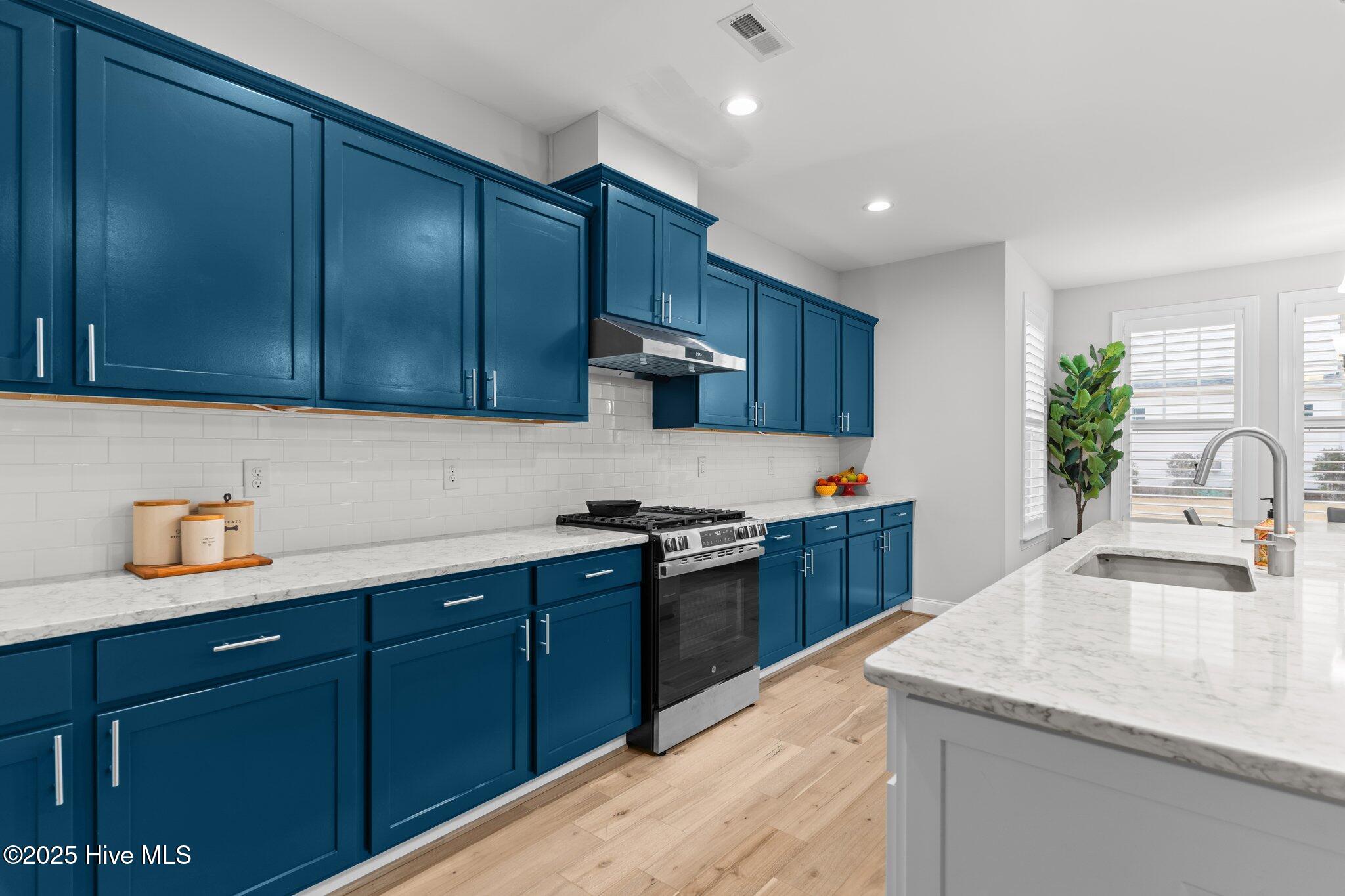 1240 Waterway Court