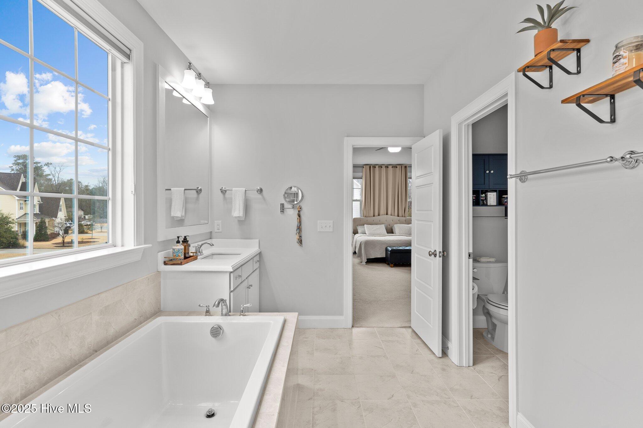 1240 Waterway Court