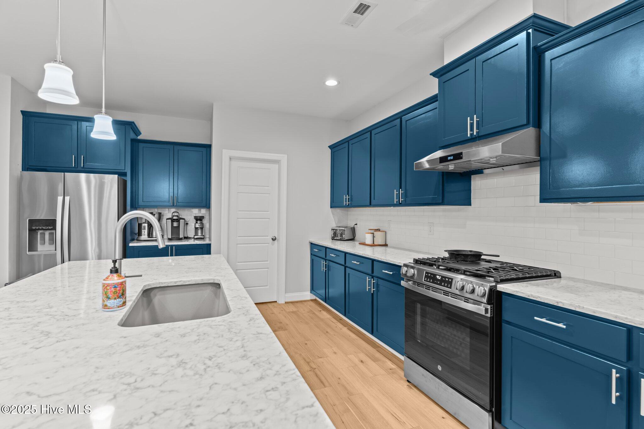 1240 Waterway Court