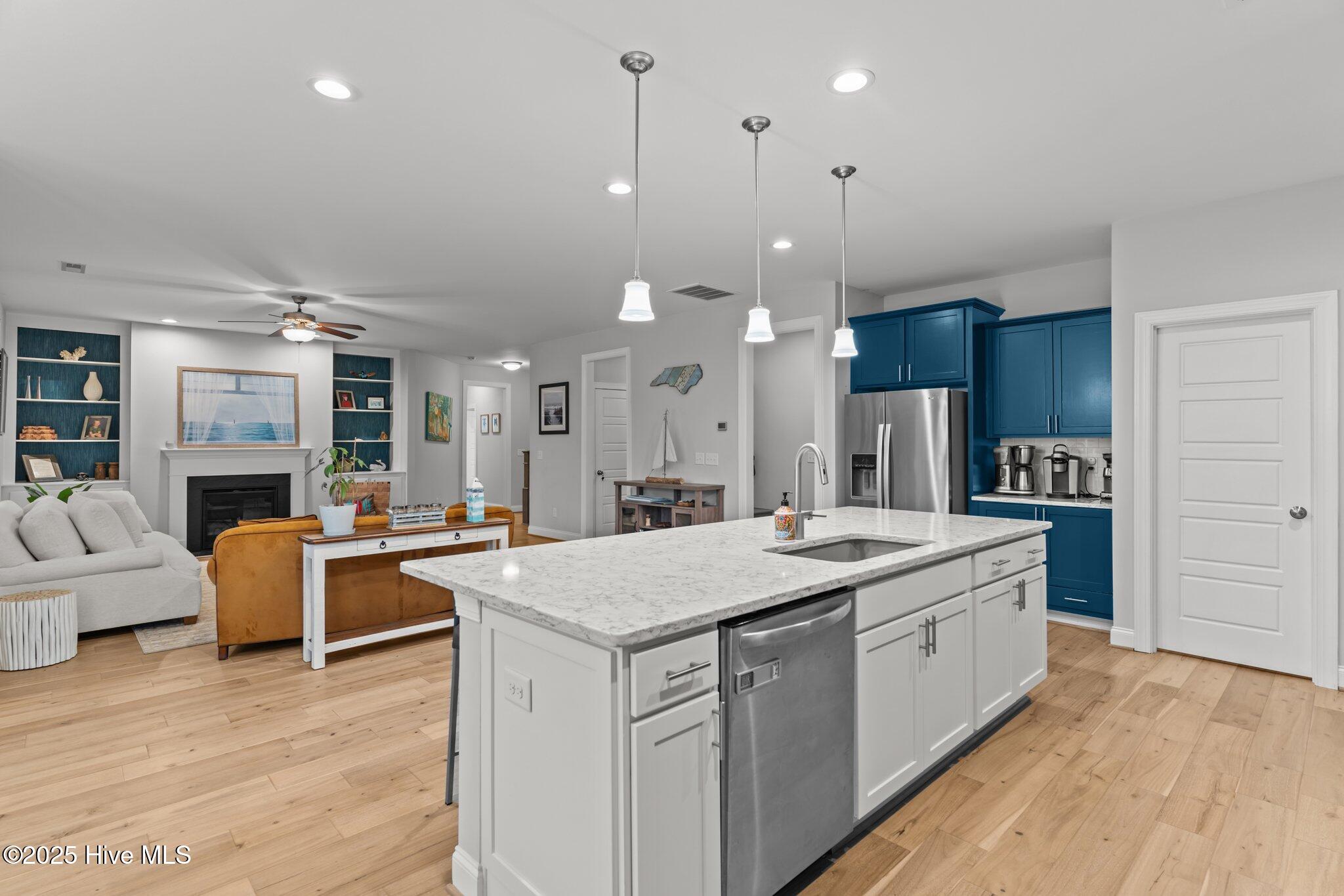 1240 Waterway Court