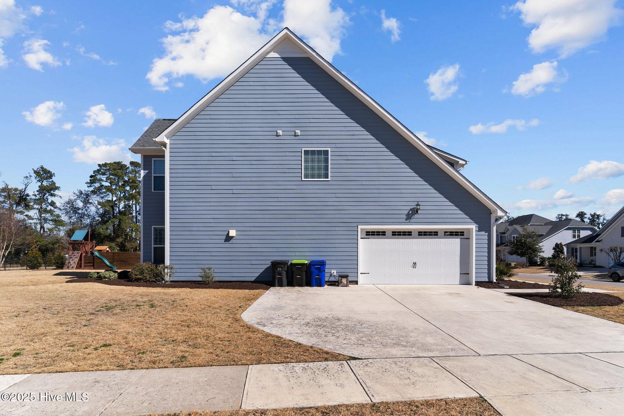 1240 Waterway Court
