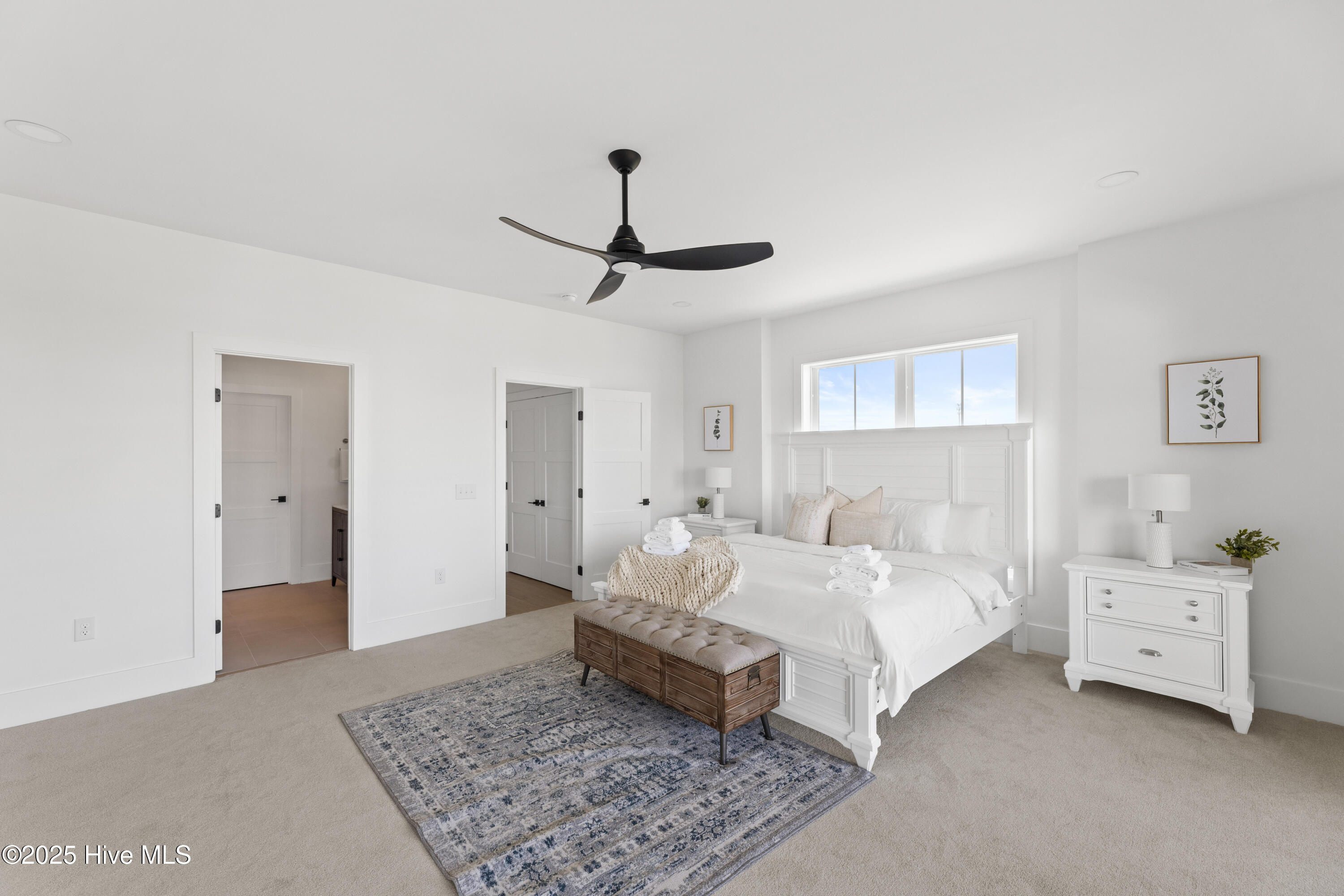 321 Fifth Avenue S, A