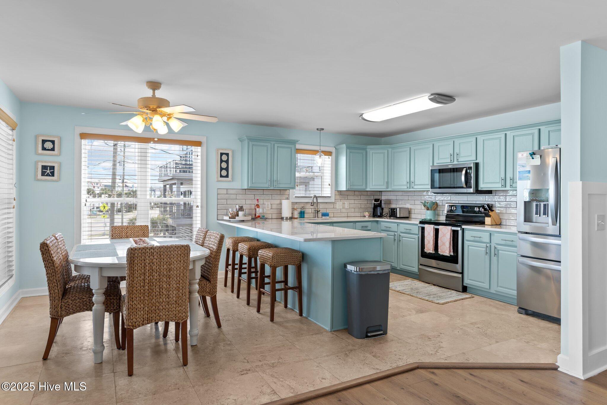 1101 N Fort Fisher Boulevard N, 1