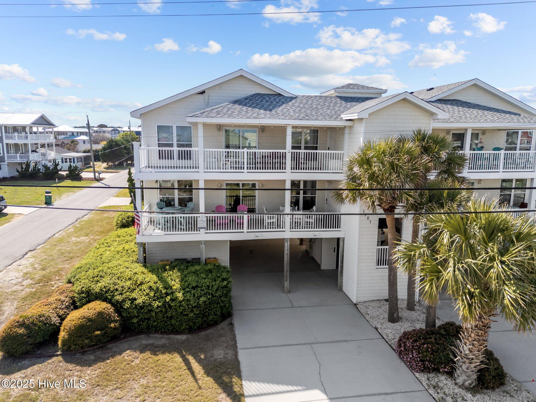 1101 N Fort Fisher Boulevard N, 1