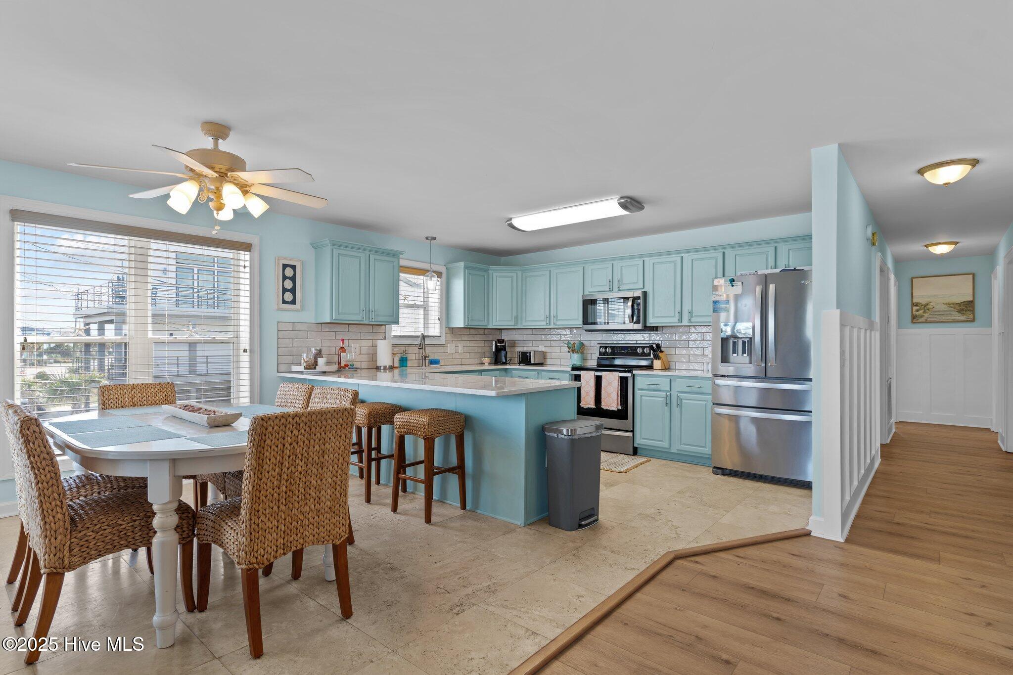 1101 N Fort Fisher Boulevard N, 1