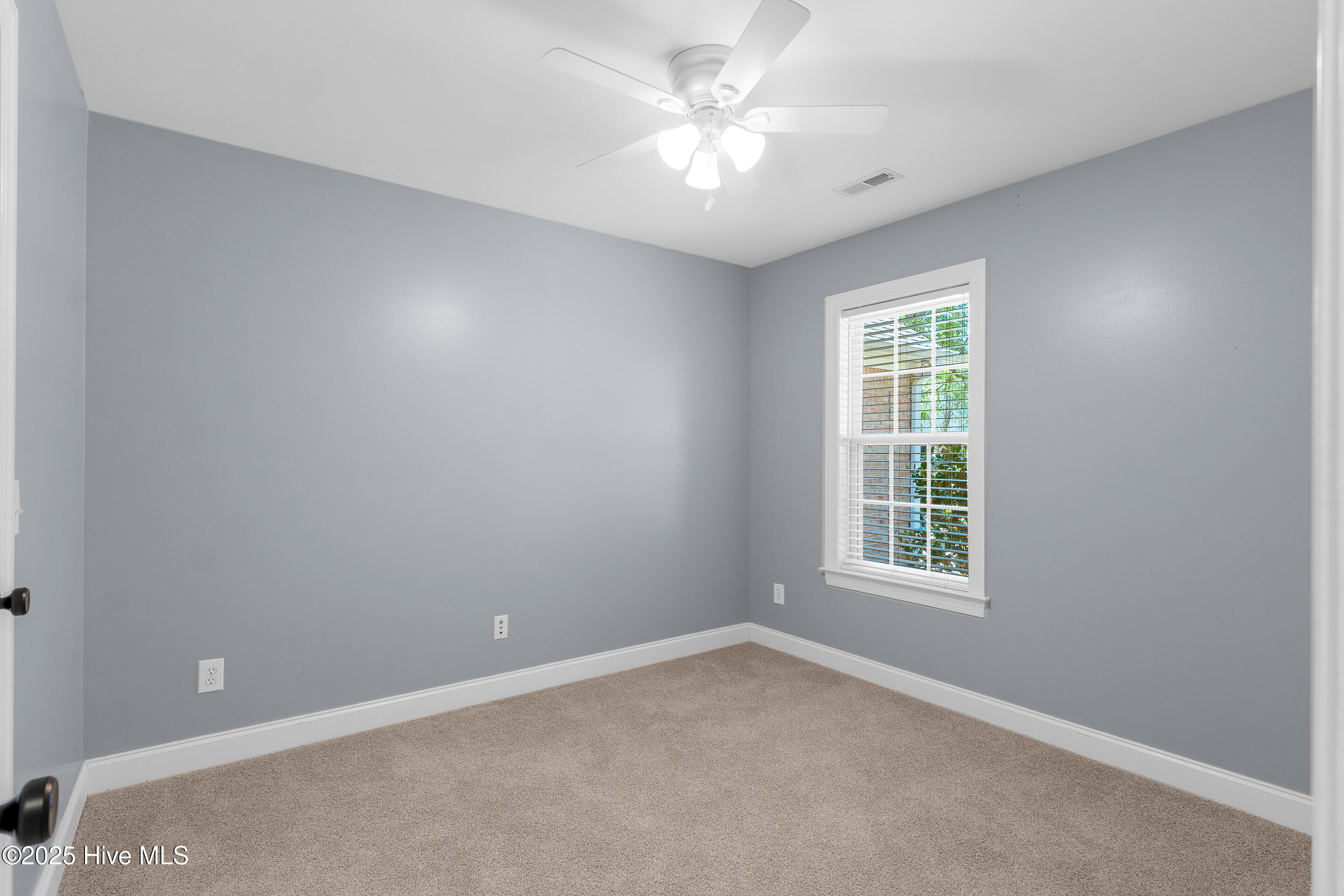 8200 Beddoes Drive